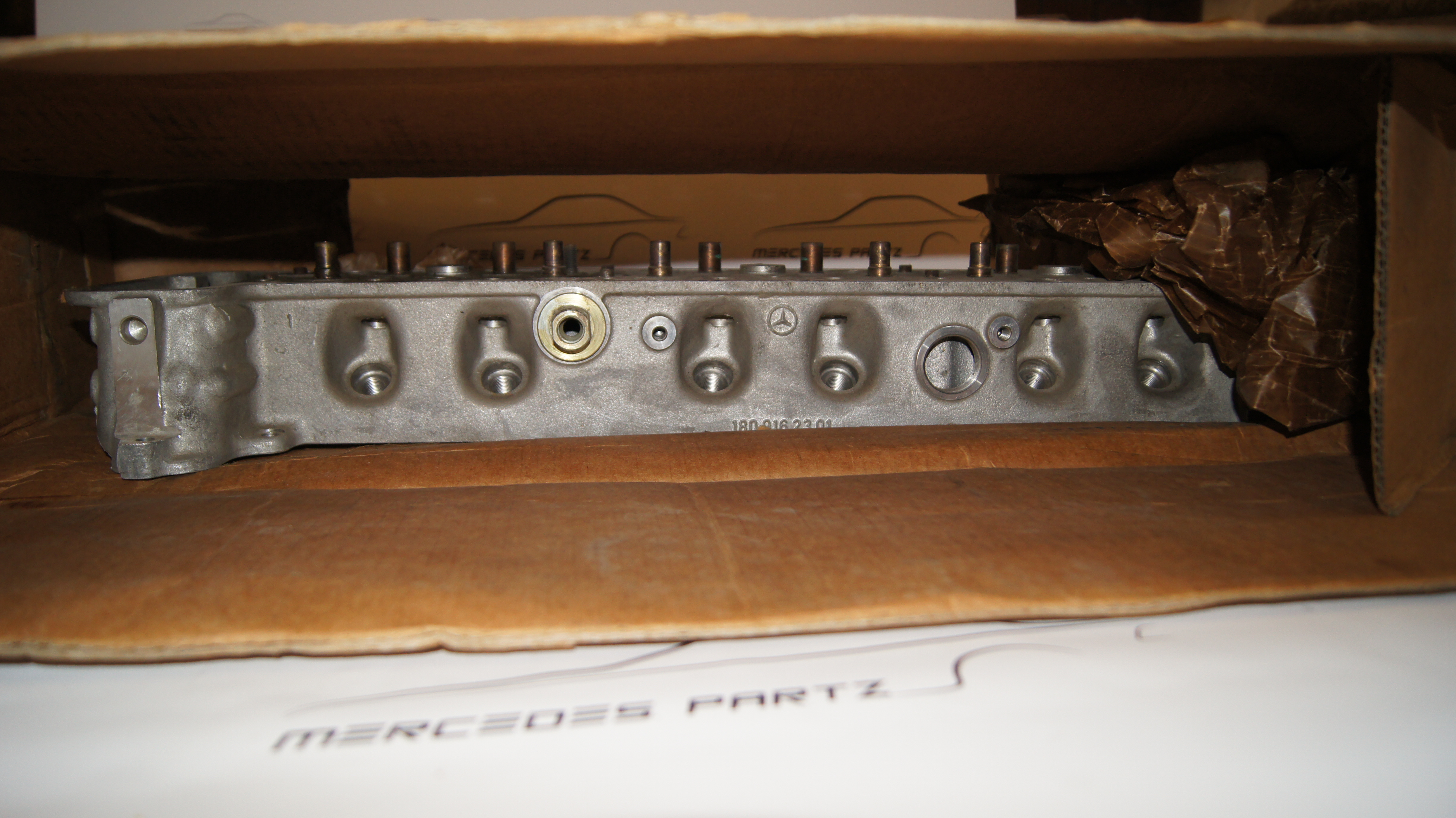 ** FREE SHIPPING** M180 cylinder head A1800100021 FREE SHIPPING ** FREE SHIPPING** M180 cylinder head A1800100021 FREE SHIPPING