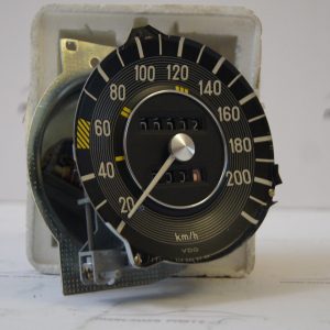 A0065429906 200/8 220/8 SPEEDOMETER E