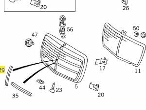 W124 Grill Alongside Moulding c