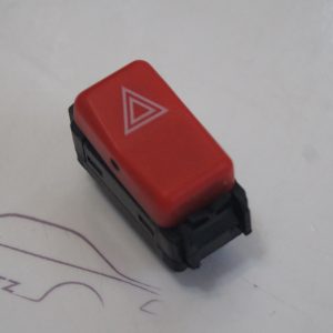 Interrupteur de feux de détresse A1248200110 c Interrupteur de feux de détresse A1248200110 c