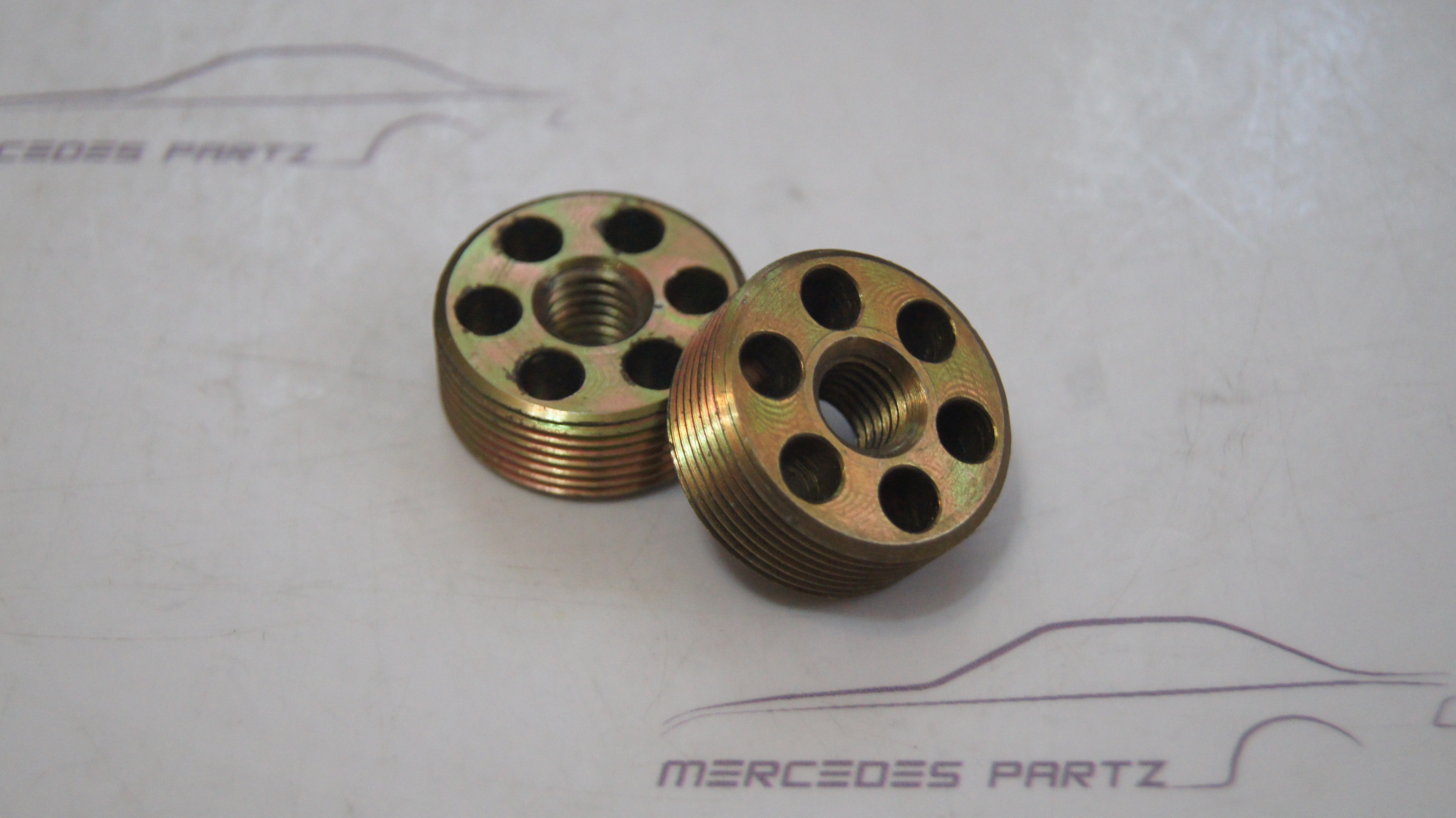 M110 Carburetor heating connector E M110 Carburetor heating connector E