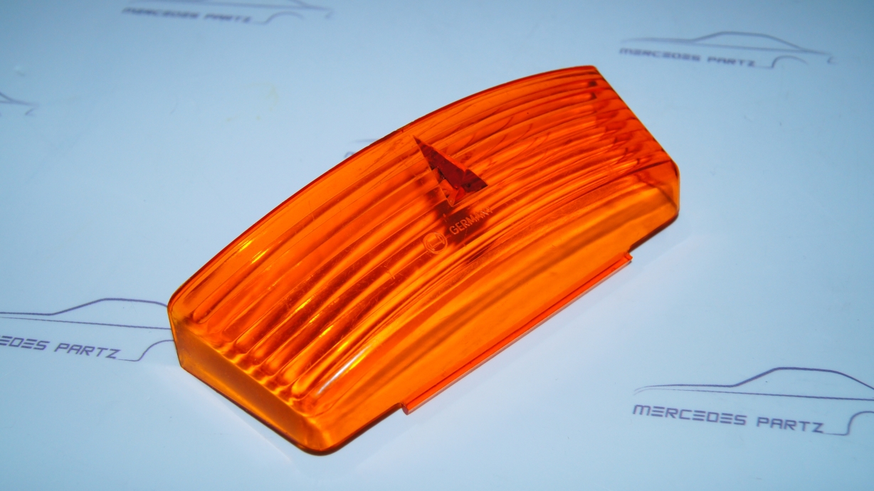 W100 Lens A0008261257 600 W100 Lens A0008261257 600