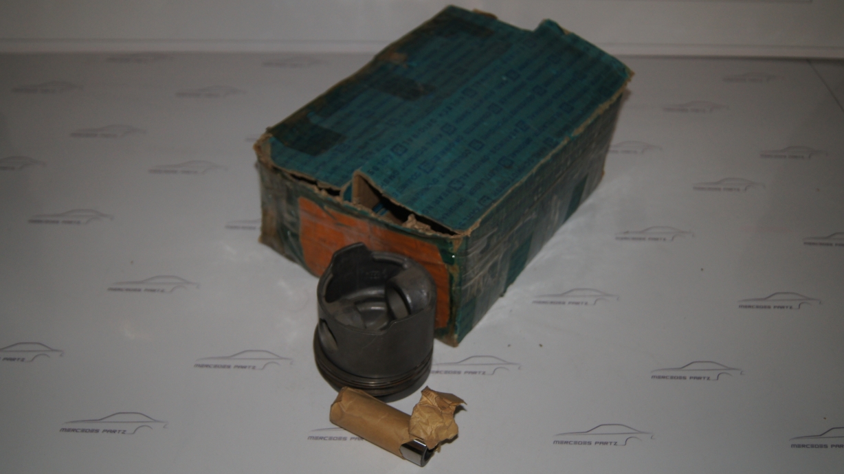 M108 M129 M114 Piston Set 82.00 mm A1140309117 91424600 NOS Brand M108 M129 M114 Piston Set 82.00 mm A1140309117 91424600 NOS Brand