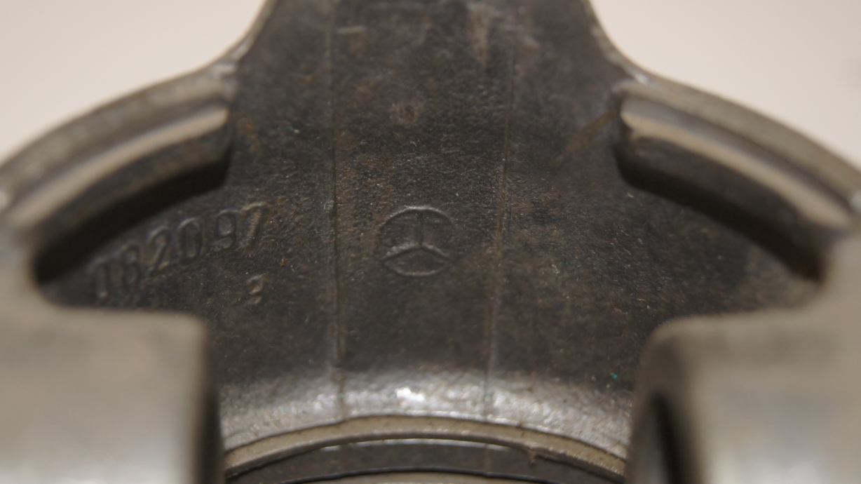 M108 M129 M114 Piston Set 82.00 mm A1140309117 91424600 NOS Brand M108 M129 M114 Piston Set 82.00 mm A1140309117 91424600 NOS Brand