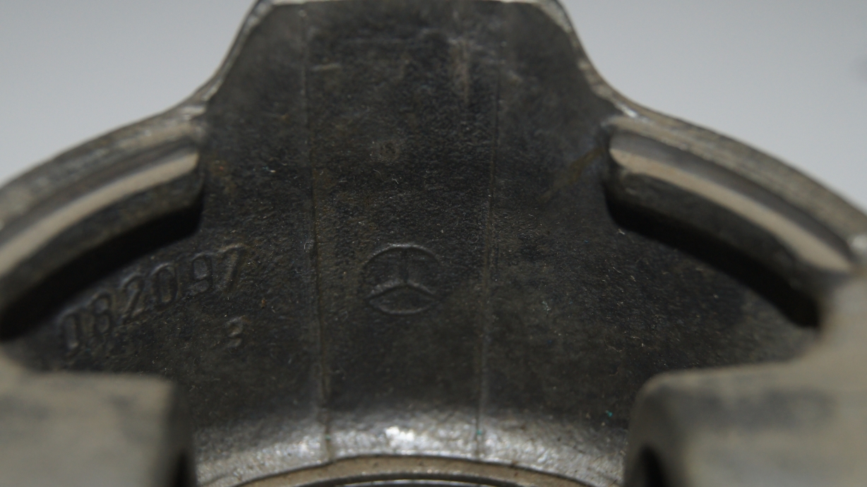 M108 M129 M114 Piston Set 82.00 mm A1140309117 91424600 NOS Brand M108 M129 M114 Piston Set 82.00 mm A1140309117 91424600 NOS Brand