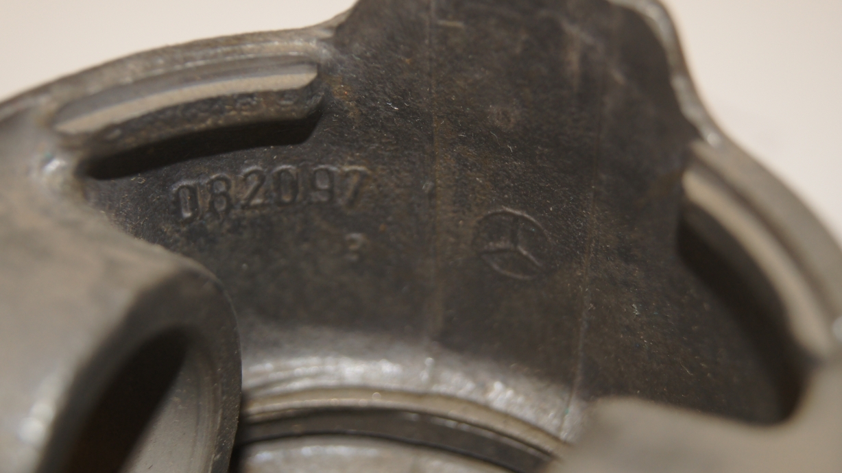 M108 M129 M114 Piston Set 82.00 mm A1140309117 91424600 NOS Brand M108 M129 M114 Piston Set 82.00 mm A1140309117 91424600 NOS Brand