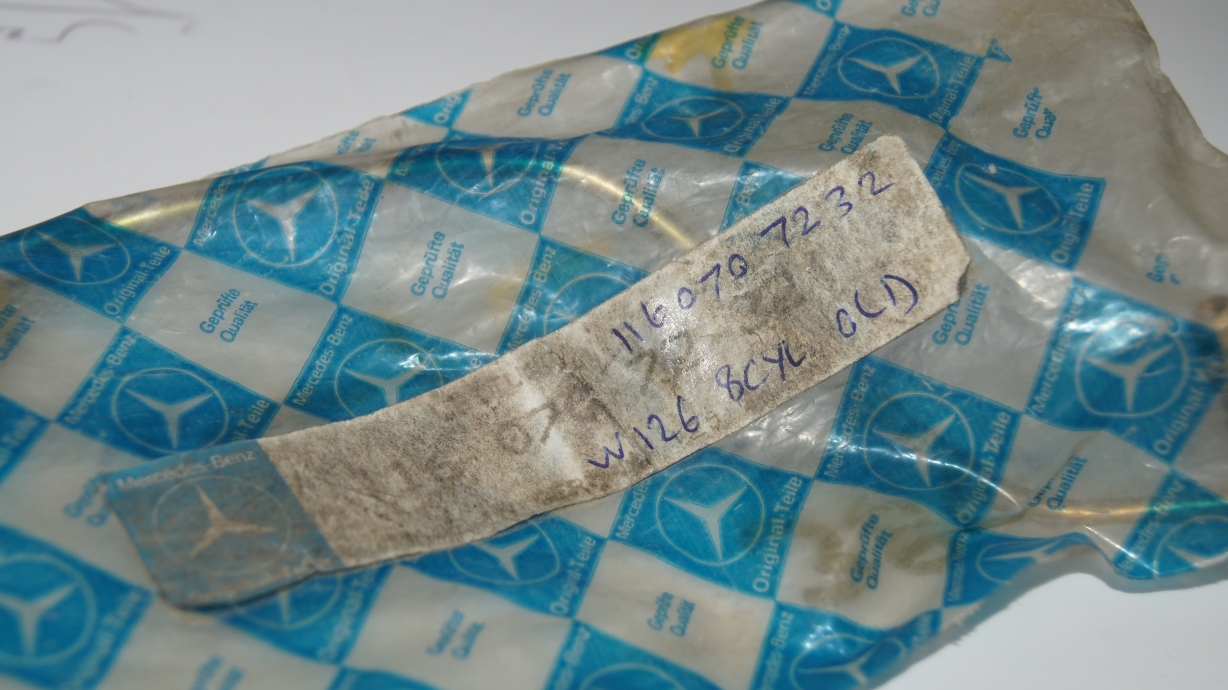 M116 3.8 Cyl .1 Fuel Line Brand M116 3.8 Cyl .1 Fuel Line Brand