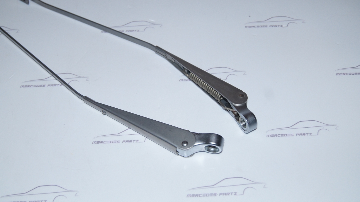 W100 Wiper Arm A1008200144 600 W100 Wiper Arm A1008200144 600