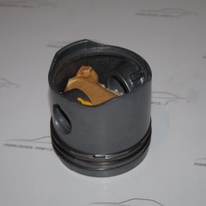 M127 / M180 Piston 82.50 Brand