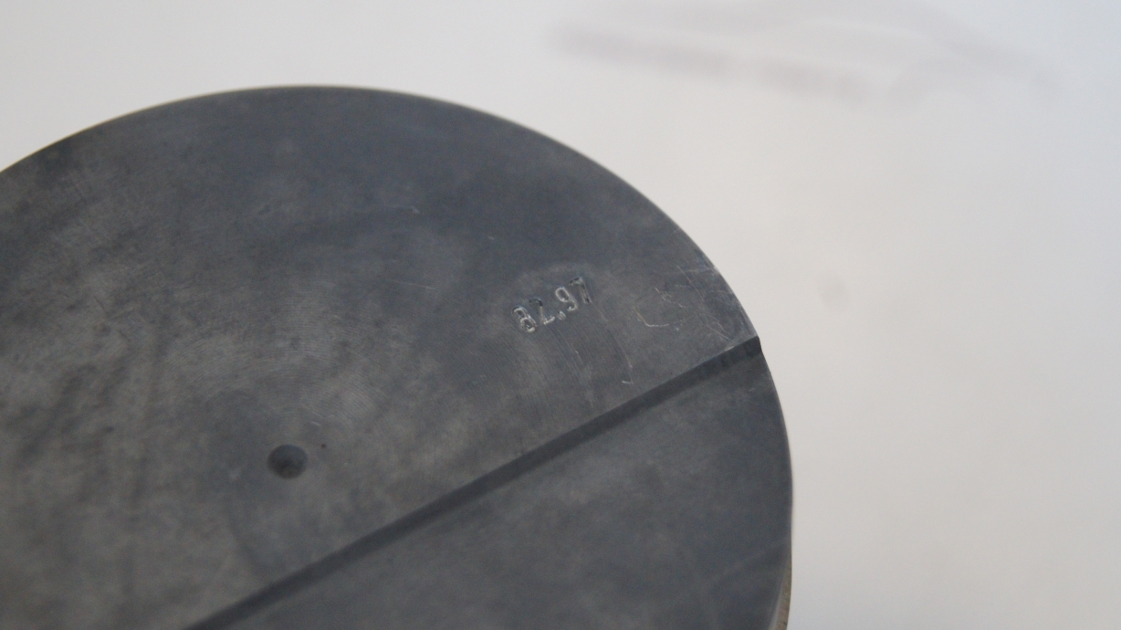 M180/M127 230SL 83.00 mm Piston Set Brand M180/M127 230SL 83.00 mm Piston Set Brand