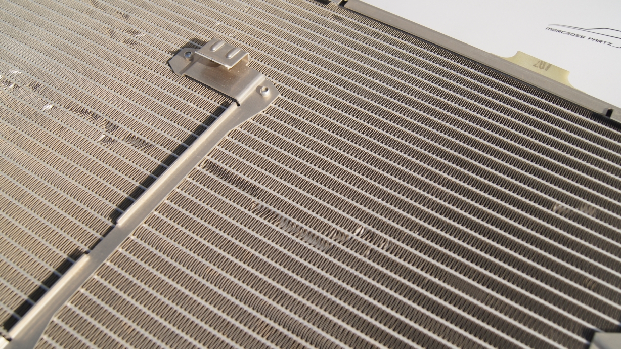 Condenser A2028300870 Brand Condenser A2028300870 Brand