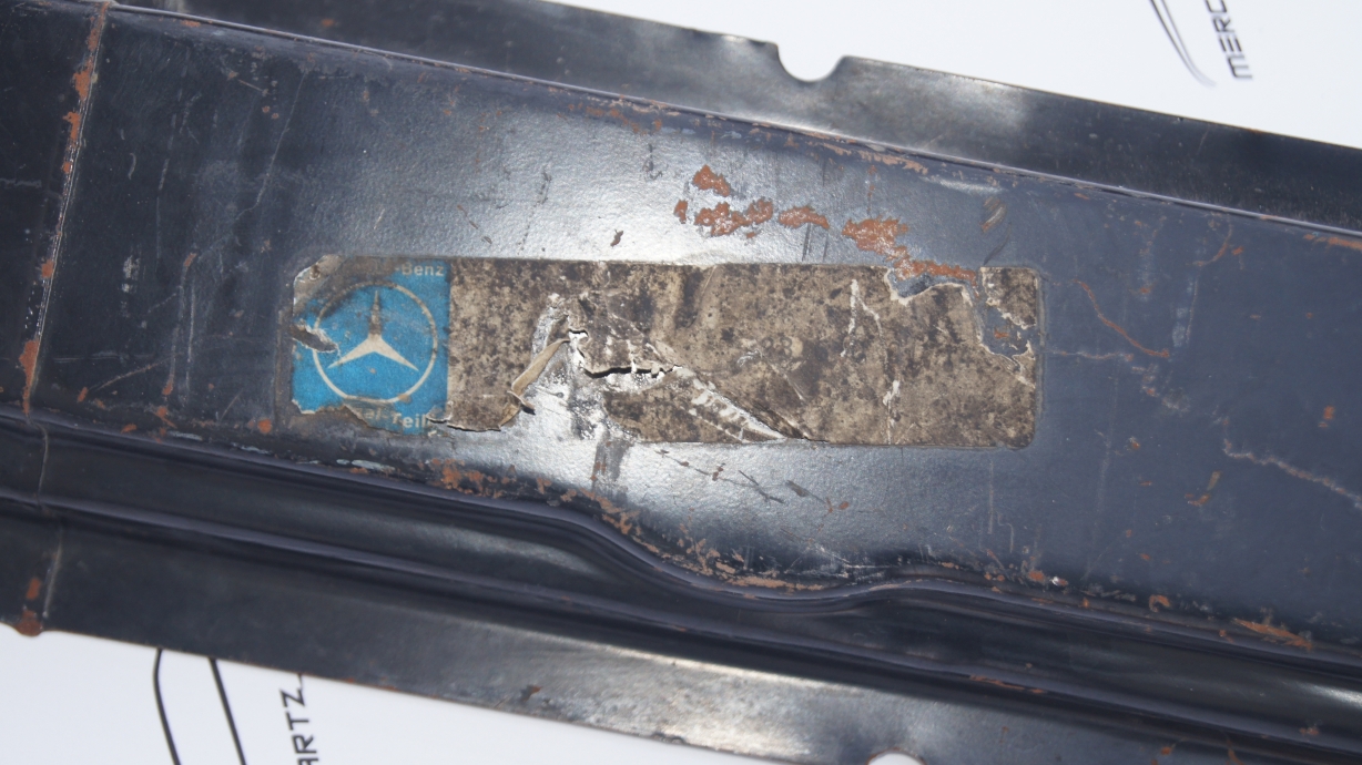 W123 Rear End Cross Member Brand W123 Rear End Cross Member Brand