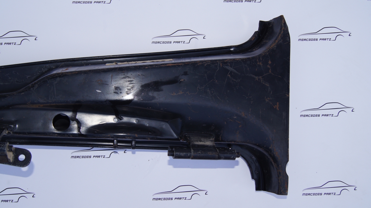W123 Right Central Pillar Brand W123 Right Central Pillar Brand