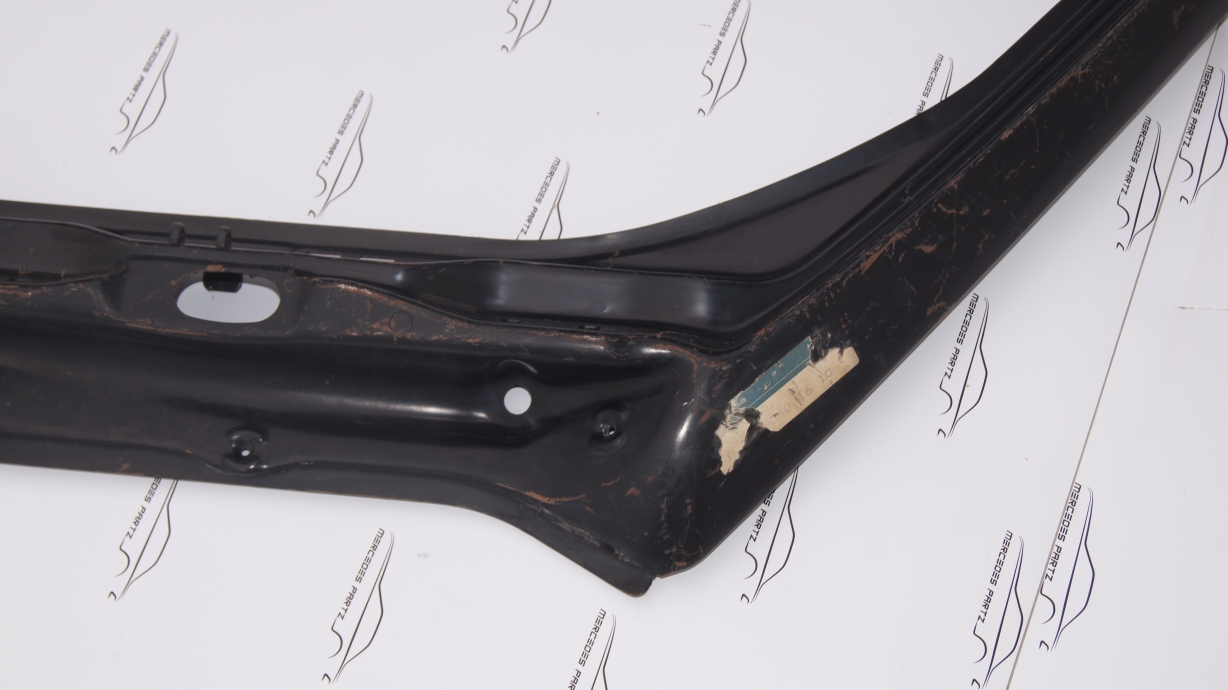 W201 Front Outside Right Pillar Brand W201 Front Outside Right Pillar Brand