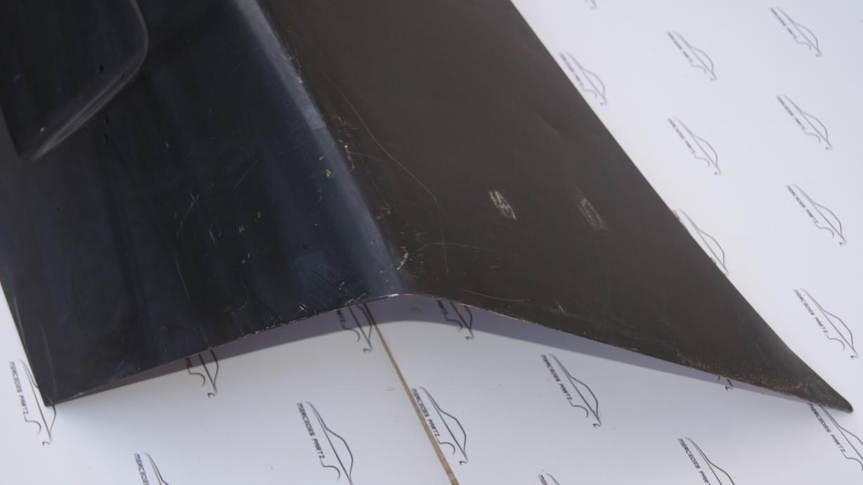W202 Rear Trunk Lid mercedespartz
