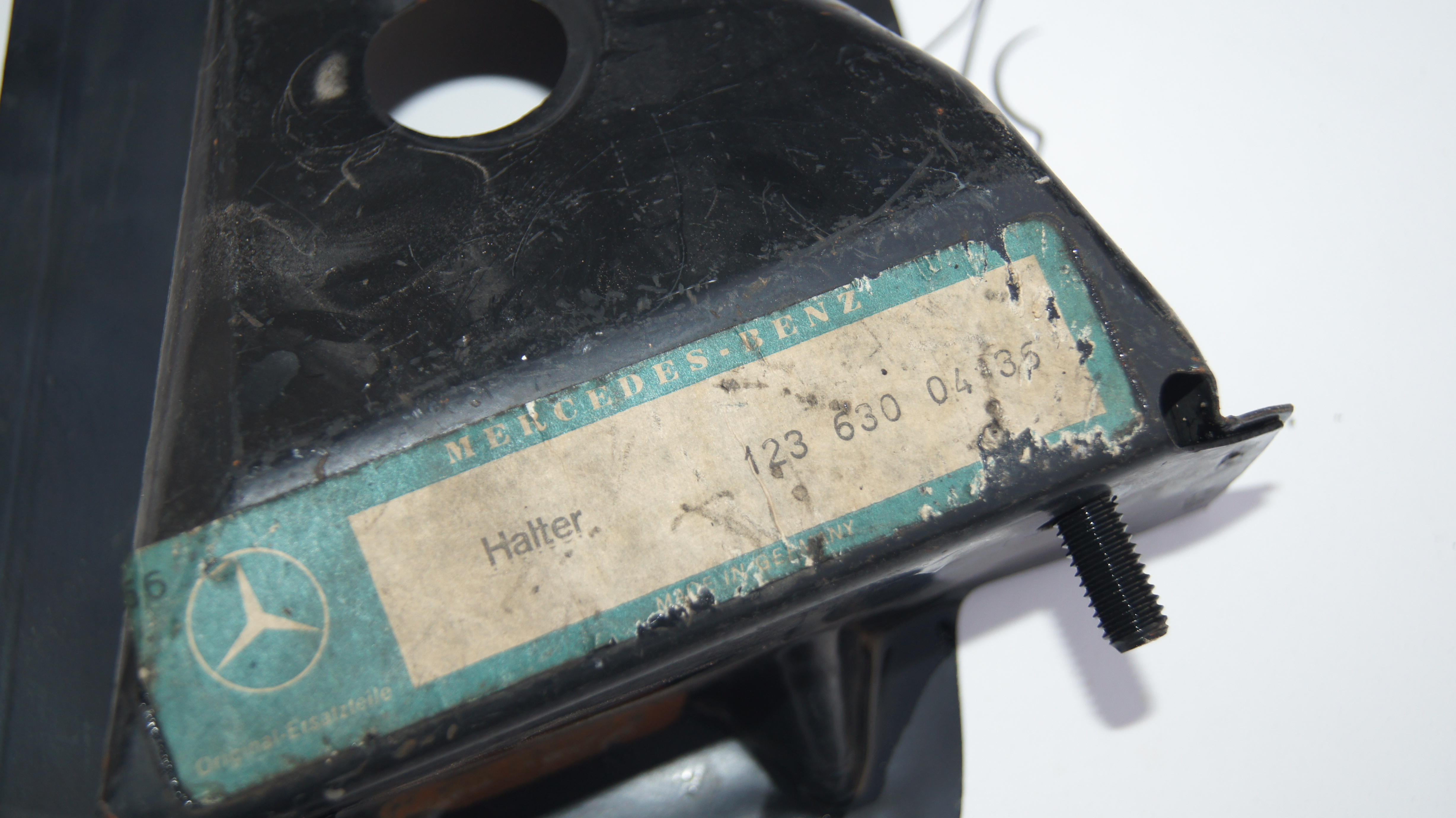 S123 Inside Right Roof Rail Genuine Mercedes Part S123 Inside Right Roof Rail Genuine Mercedes Part