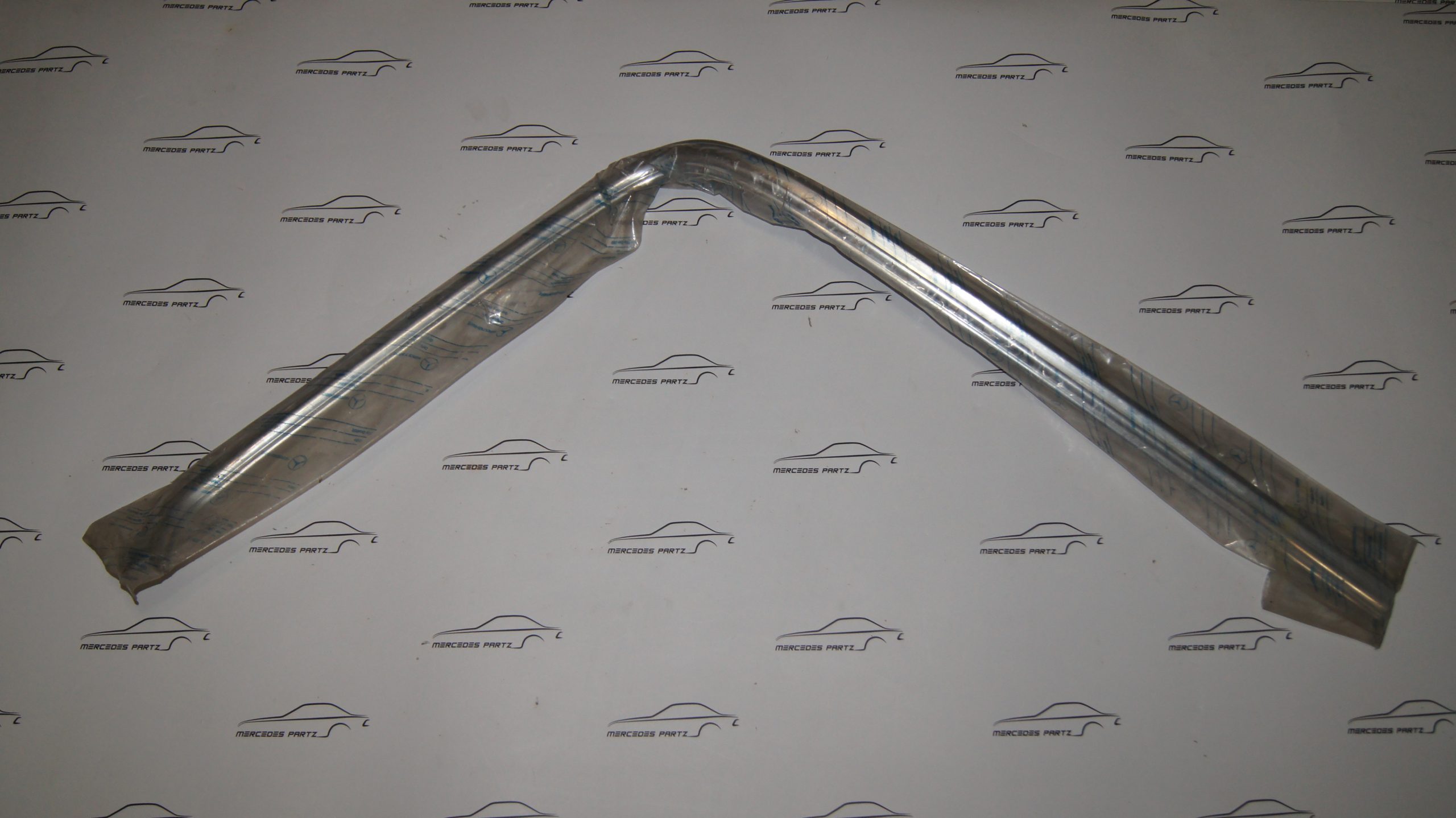 W116 Rear Left Window Chrome Moulding A1166780330 Genuine Mercedes Part W116 Rear Left Window Chrome Moulding A1166780330 Genuine Mercedes Part