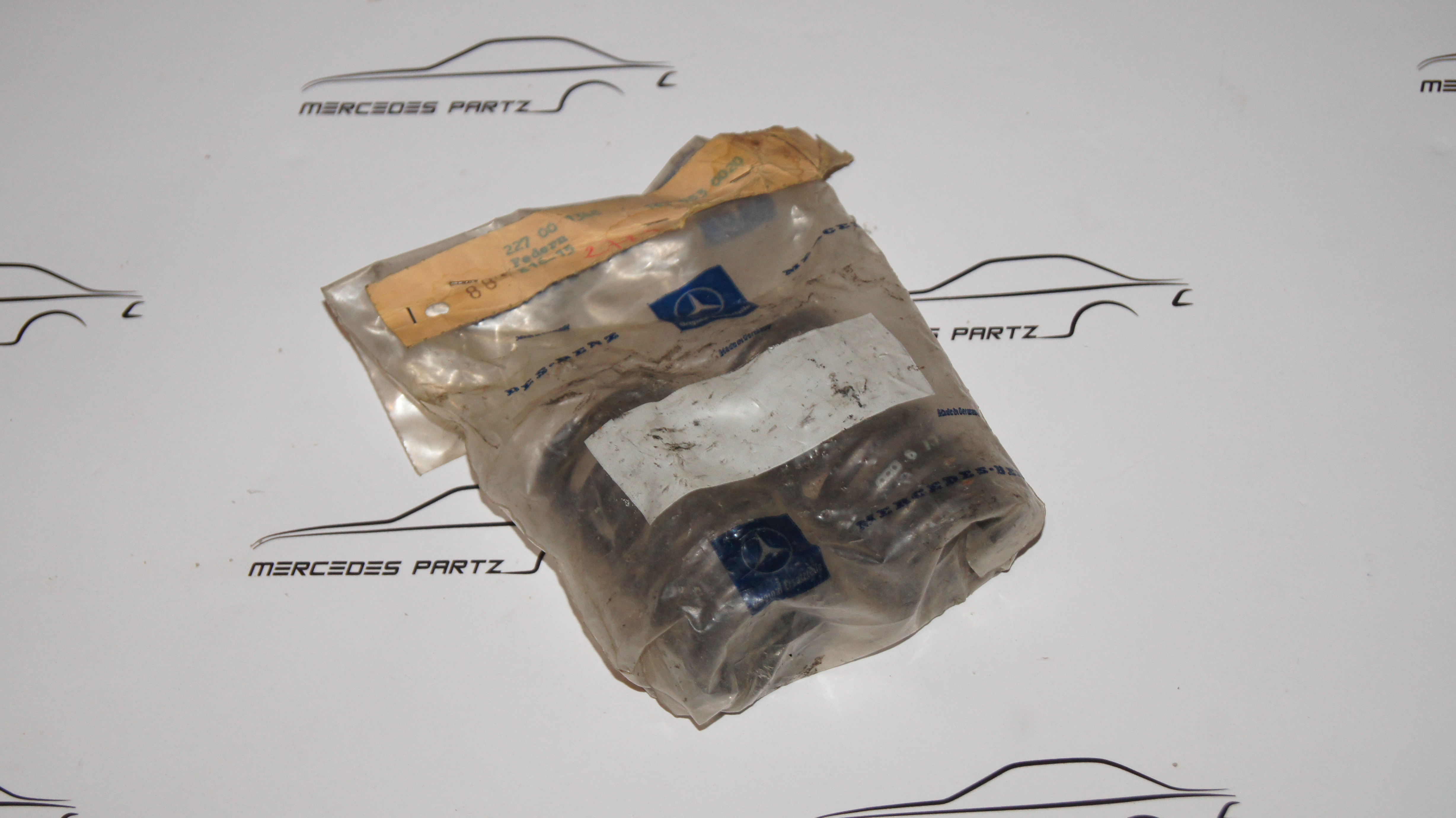 M189 Outer Valve Spring Adenauer M189 Outer Valve Spring Adenauer