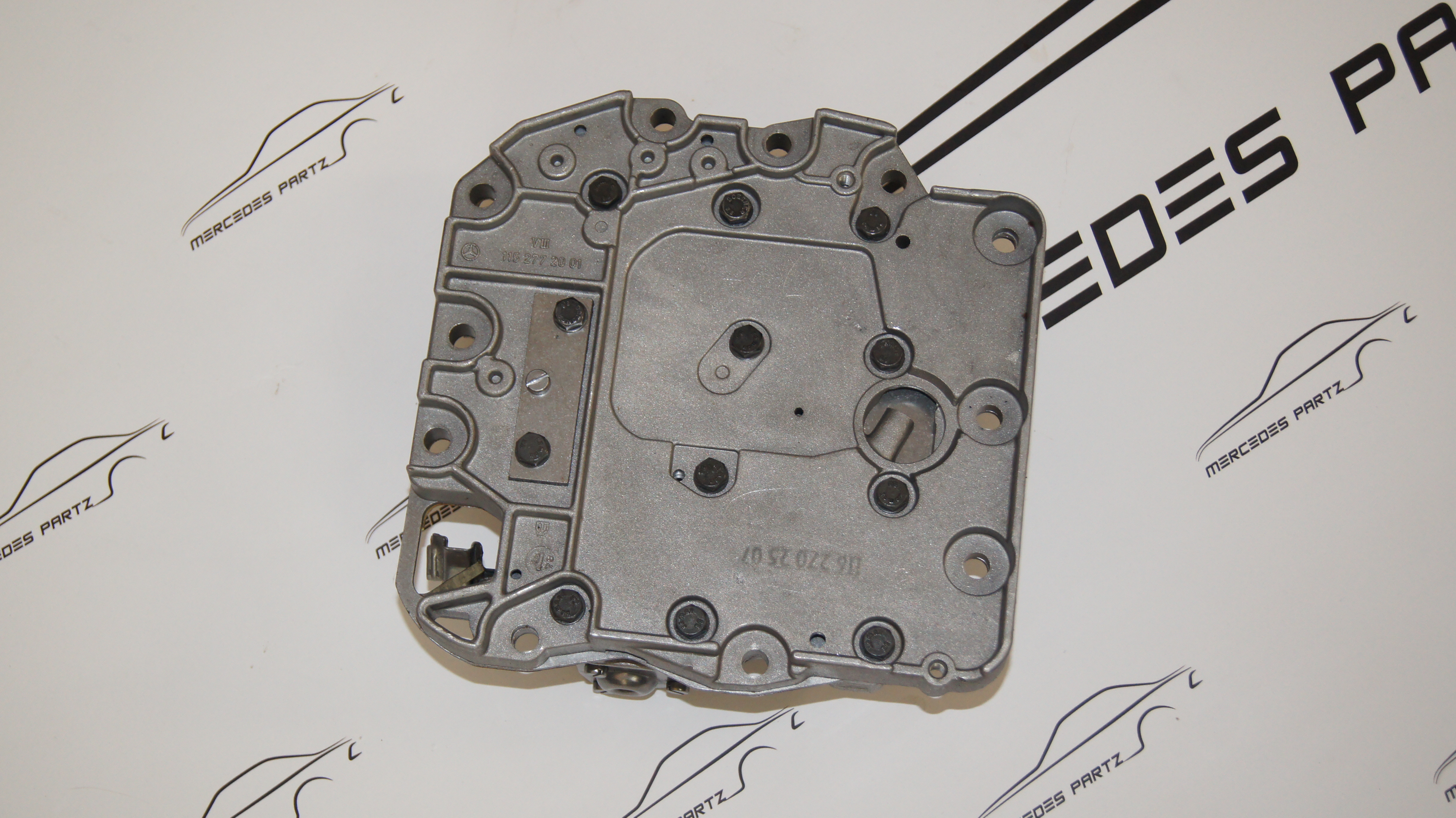 722.103 / 722.112 Transmission Valve Body Assembly Genuine Mercedes Part 722.103 / 722.112 Transmission Valve Body Assembly Genuine Mercedes Part