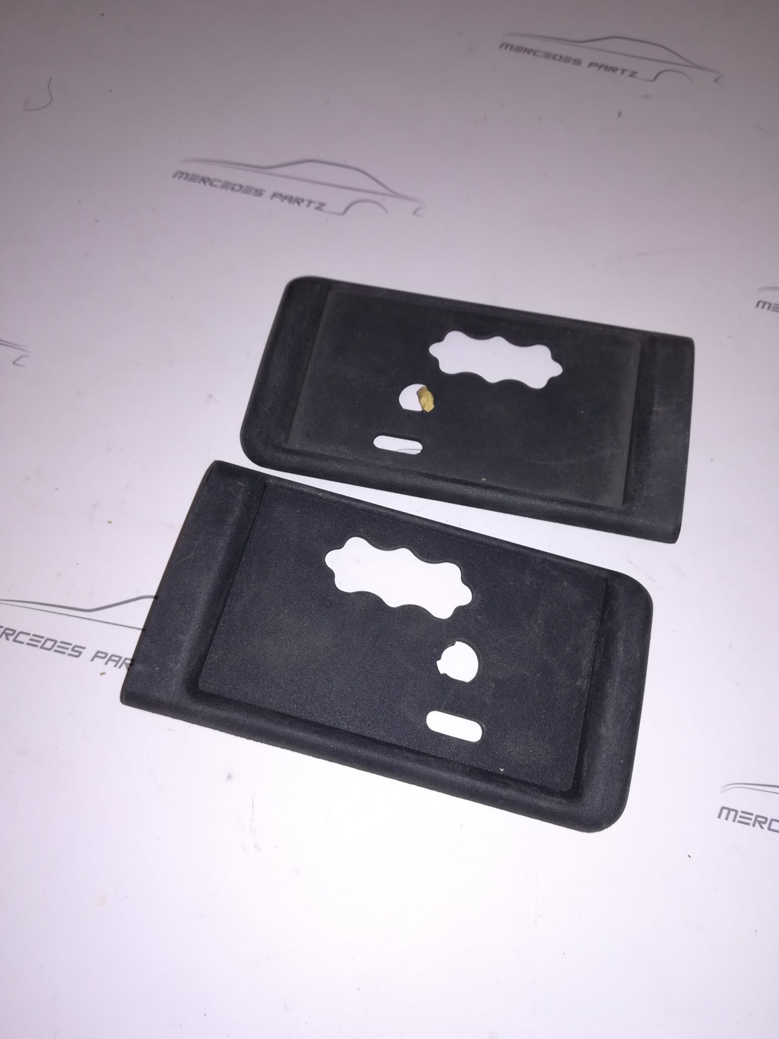 W126 Seat Switch Cover mercedespartz