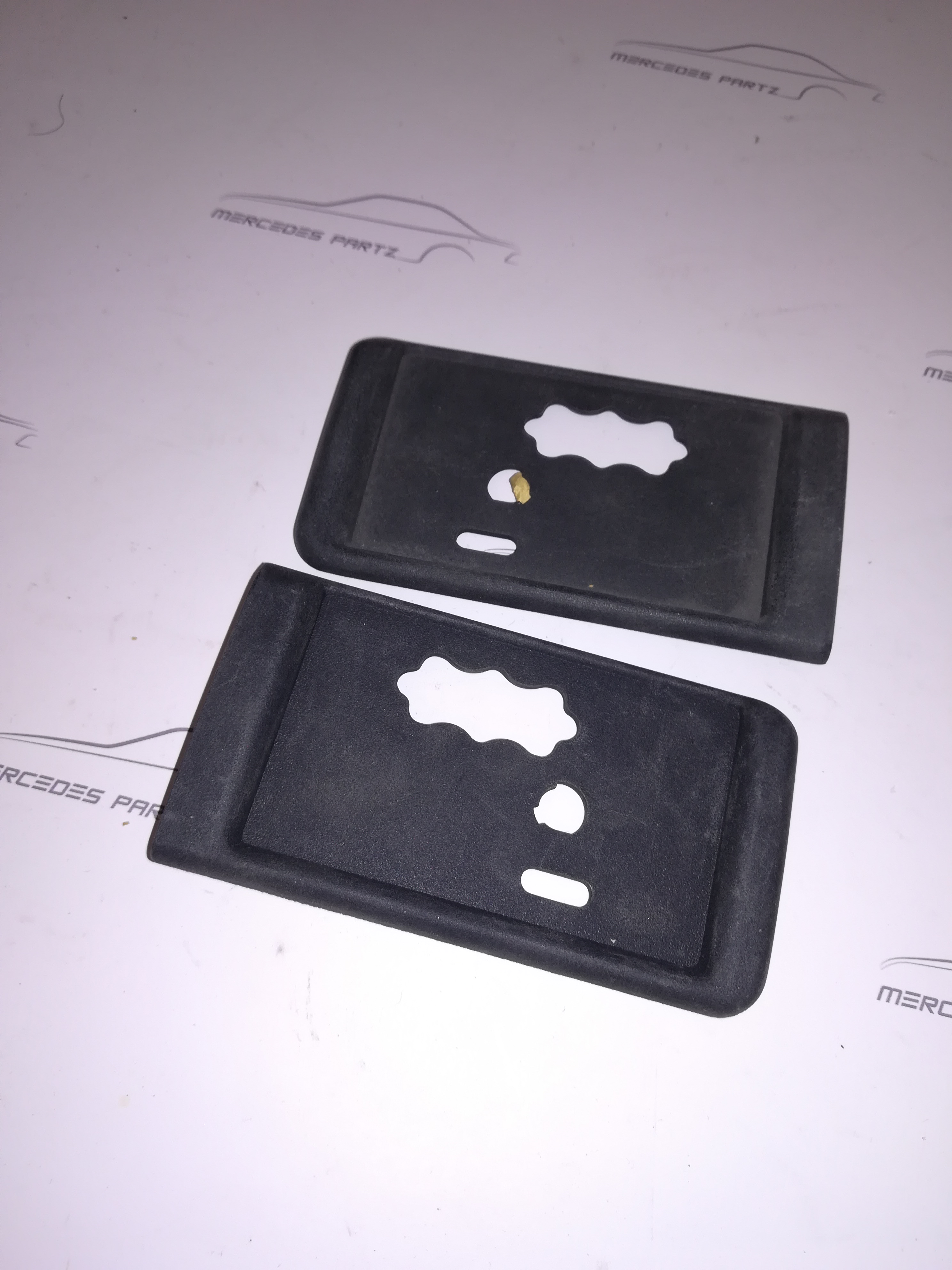 W126 Seat Switch Cover mercedespartz