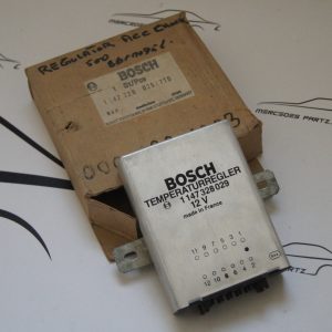 W107 W123 Temperature Control Unit NEW NOS A0008221003 NOS(New Old Stock)