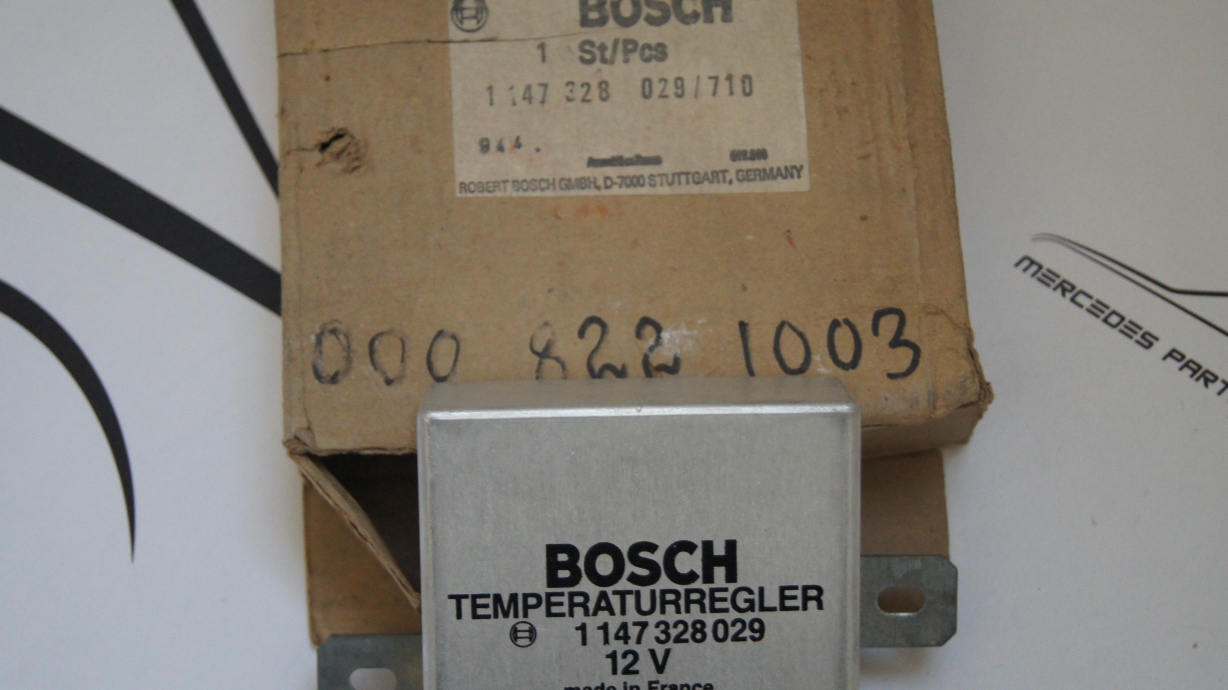 0008221003 Mercedes A/C Temperature Control Regulator W123,W124,S123