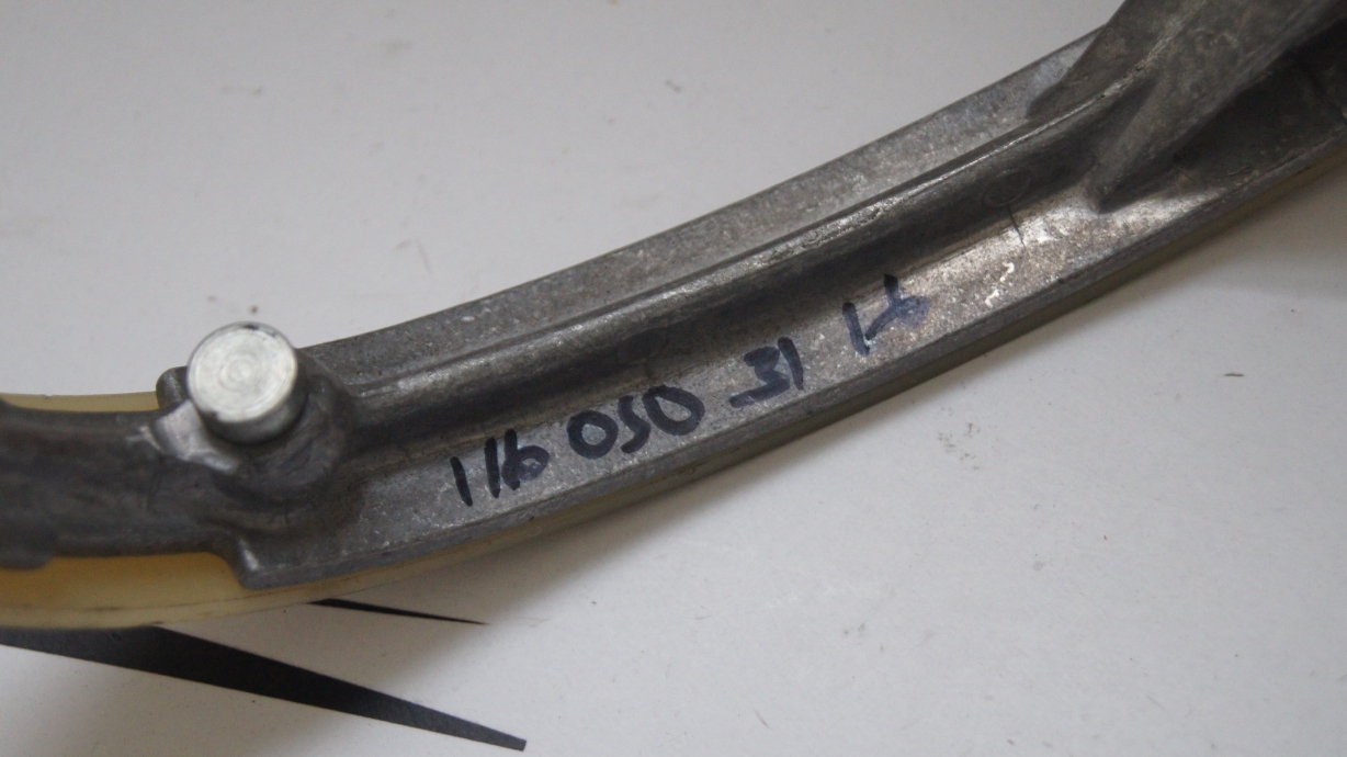 M116 380 420 Sliding Rail Guide NOS Genuine Mercedes Part M116 380 420 Sliding Rail Guide NOS Genuine Mercedes Part