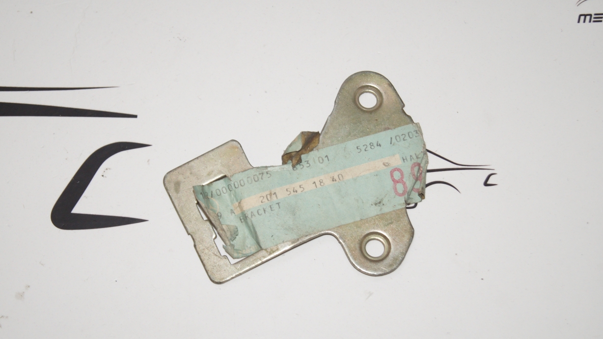 W201 cruise control bracket Genuine Mercedes Part W201 cruise control bracket Genuine Mercedes Part