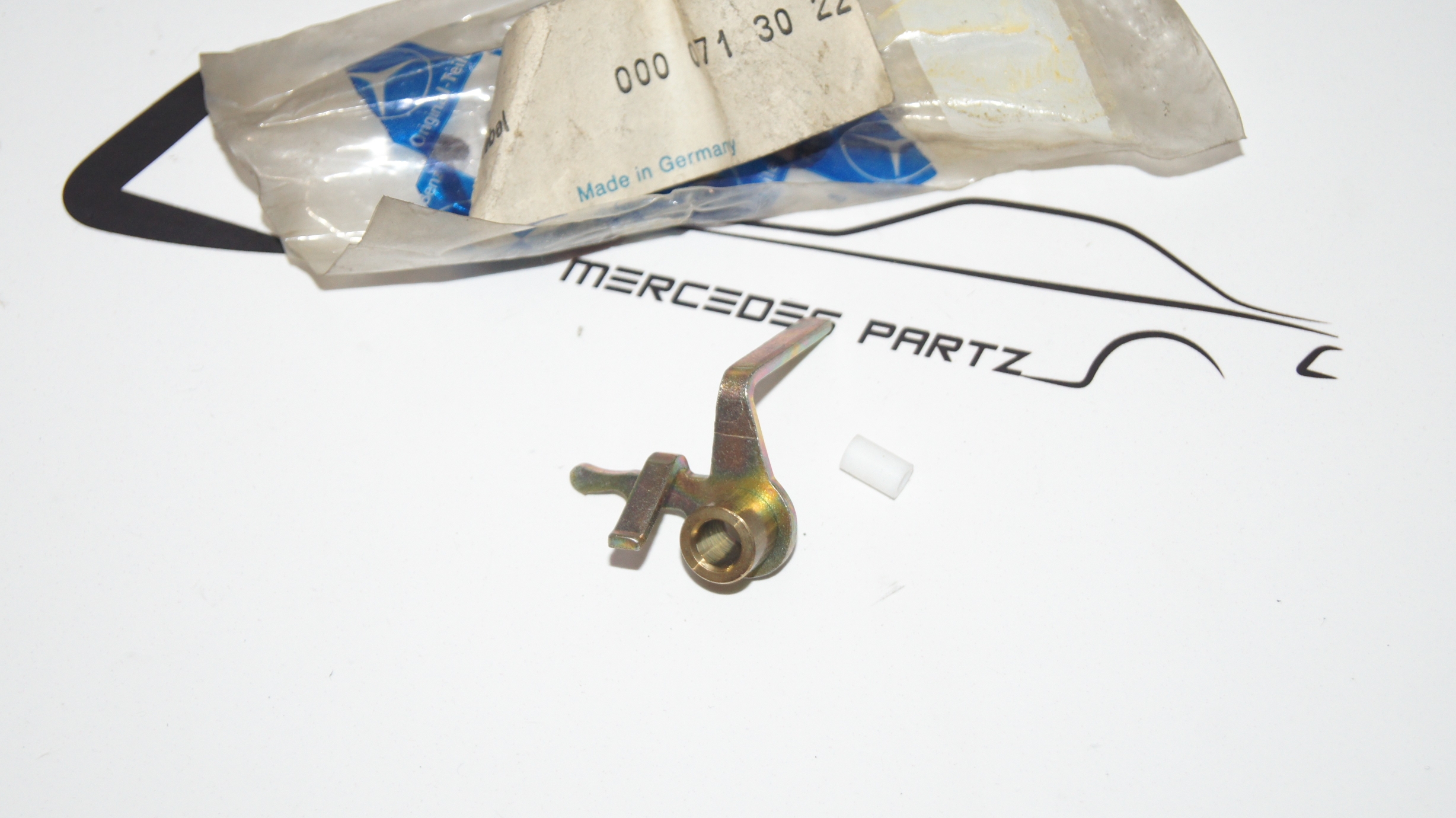 M102 M115 200 220 230 Carburetor lever Genuine Mercedes Part M102 M115 200 220 230 Carburetor lever Genuine Mercedes Part