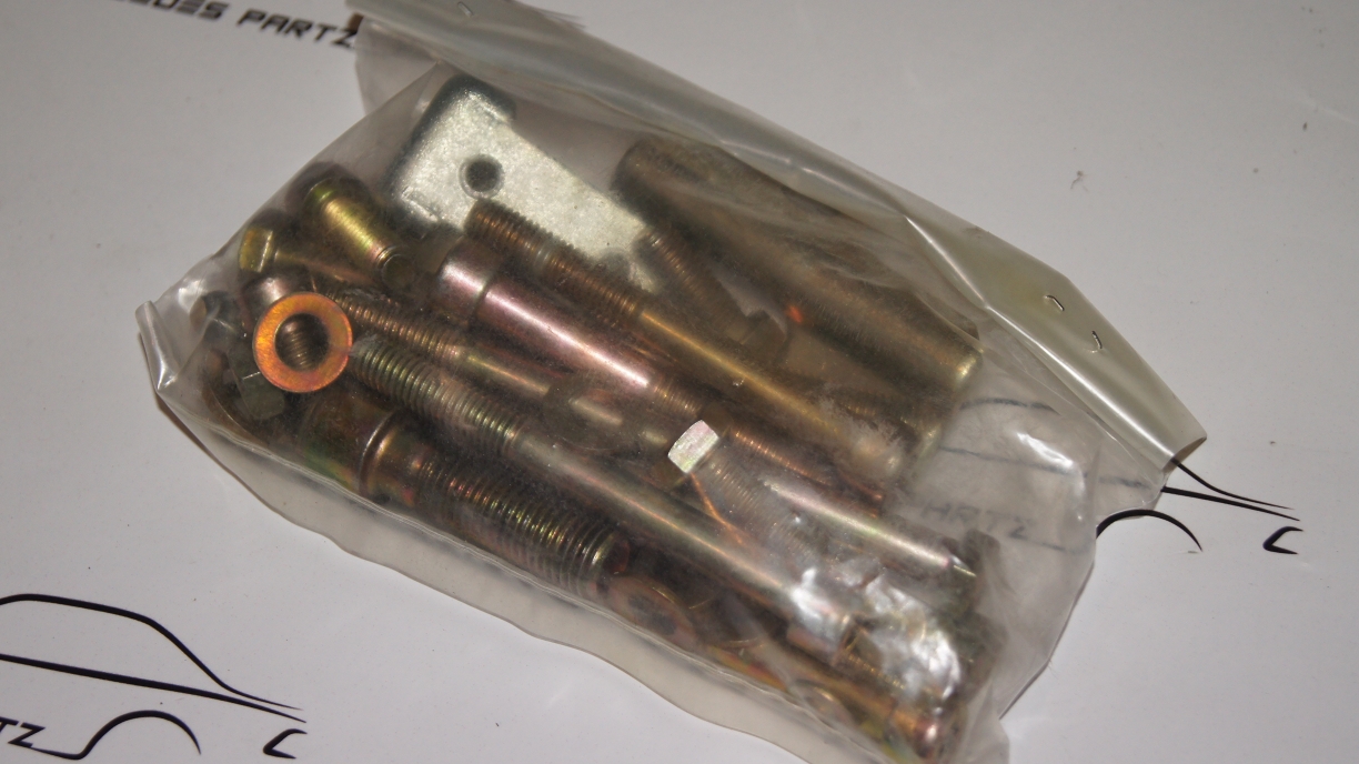 M116 4.2 / M117 5.0 5.6 Refrigerant compressor mount bracket kit Genuine Mercedes Part M116 4.2 / M117 5.0 5.6 Refrigerant compressor mount bracket kit Genuine Mercedes Part