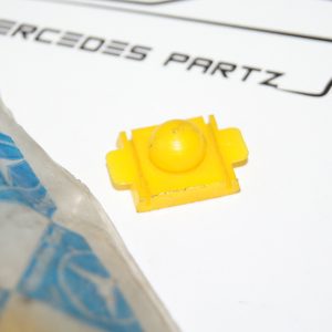 W113 Door lower moulding clip Genuine Mercedes Part W113 Door lower moulding clip Genuine Mercedes Part