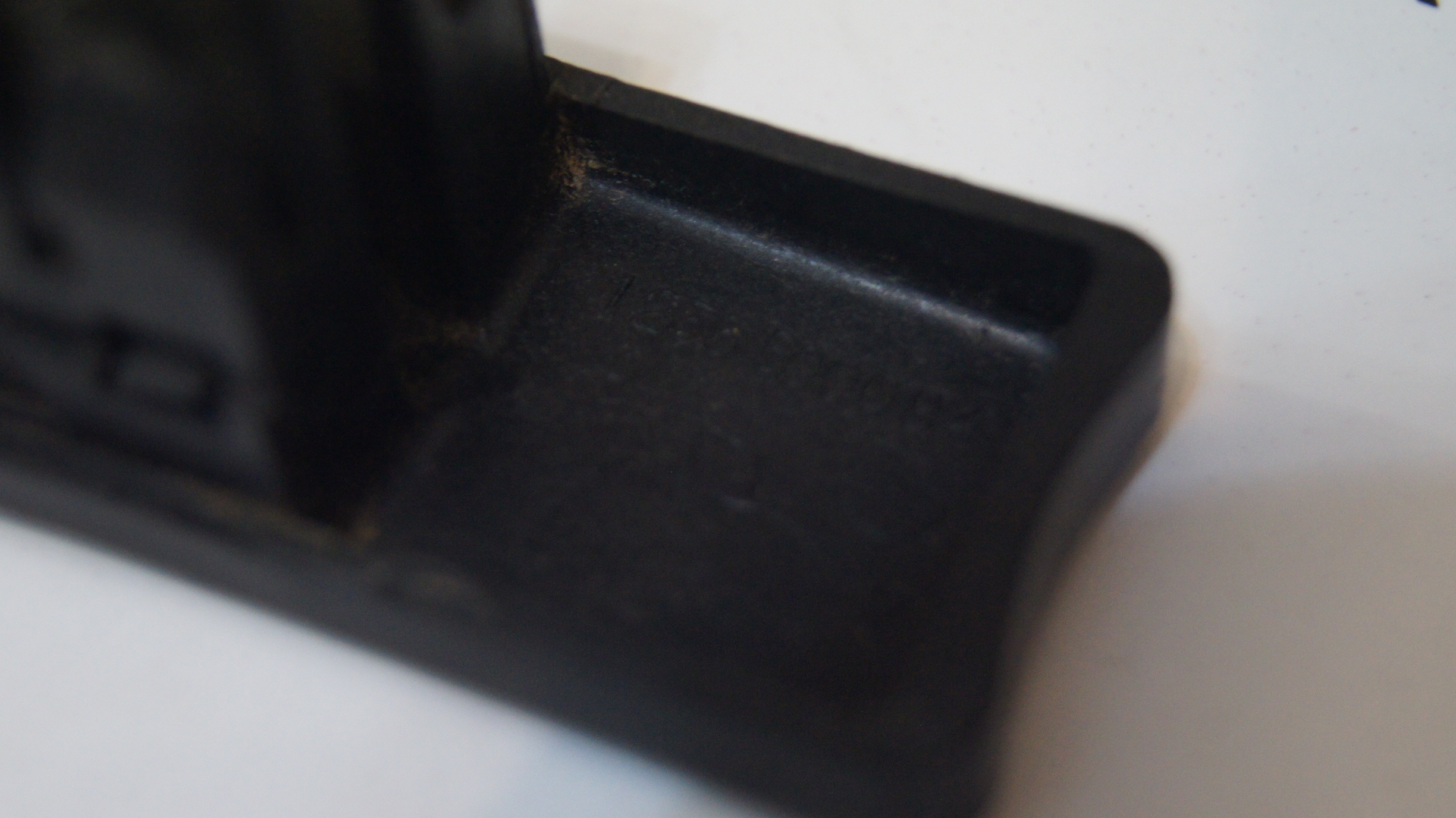 W123 Fastener lock - الصورة 3