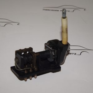 W123 heater operating unit control Genuine Mercedes Part W123 heater operating unit control Genuine Mercedes Part