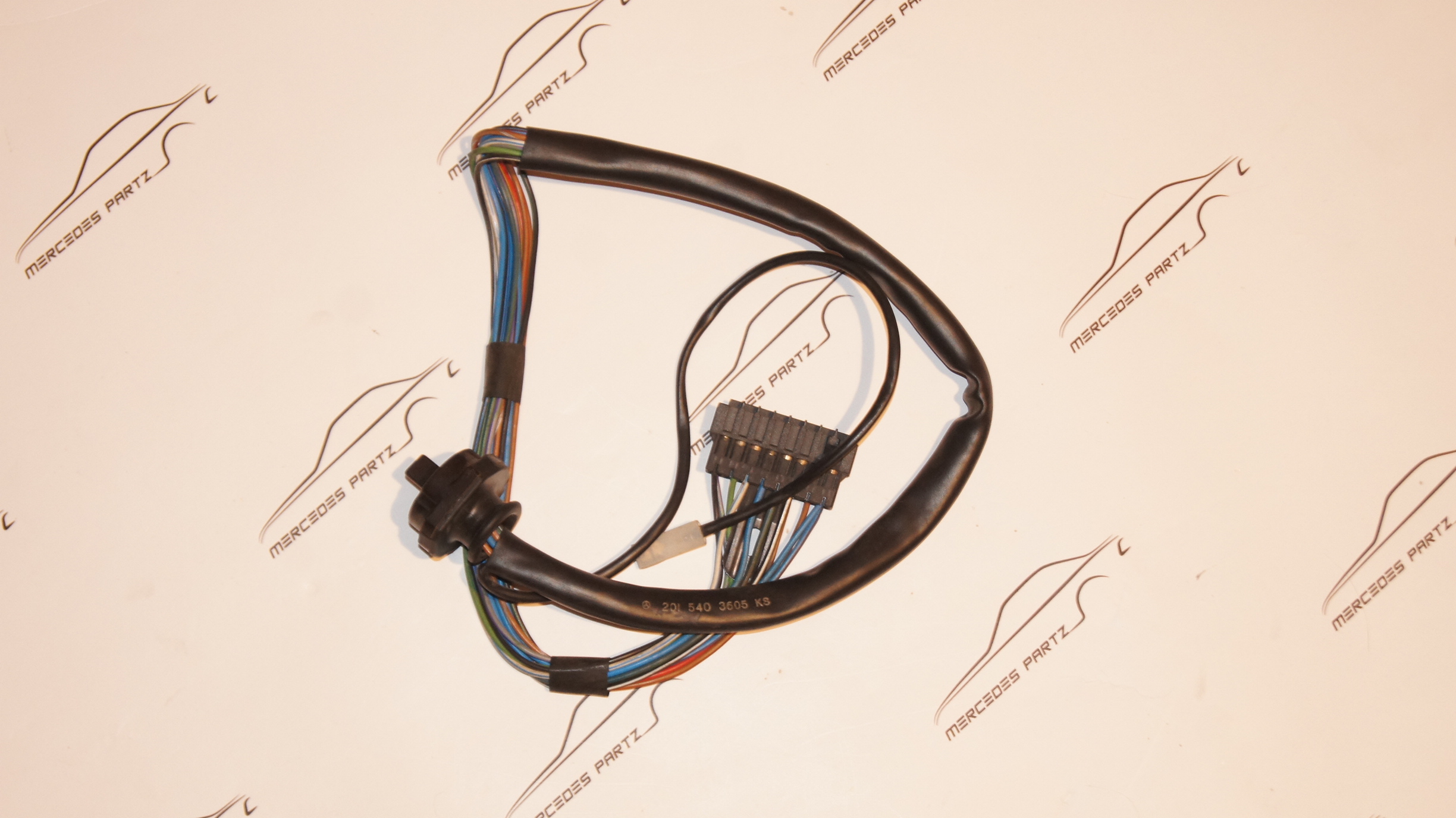 W201 instrument cluster wiring cable harness Genuine Mercedes Part W201 instrument cluster wiring cable harness Genuine Mercedes Part