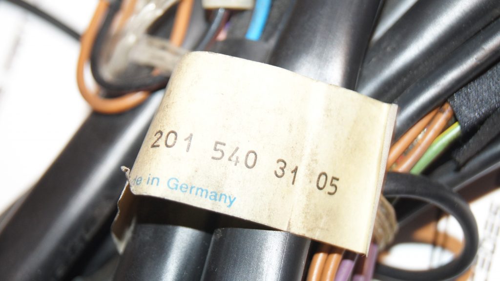 W201 engine wiring harness - mercedes partz