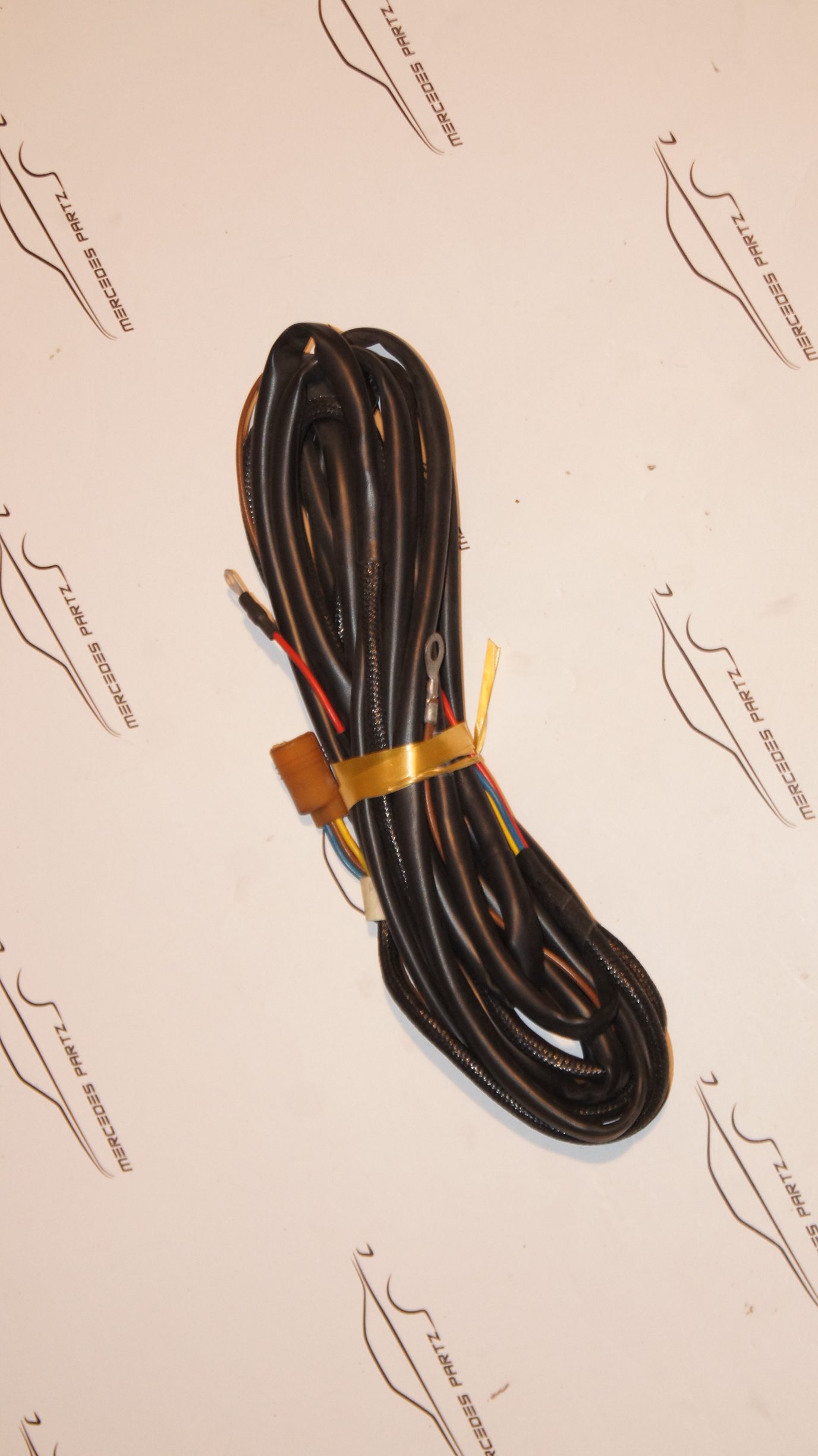 W201 central locking cable harness new W201 central locking cable harness new