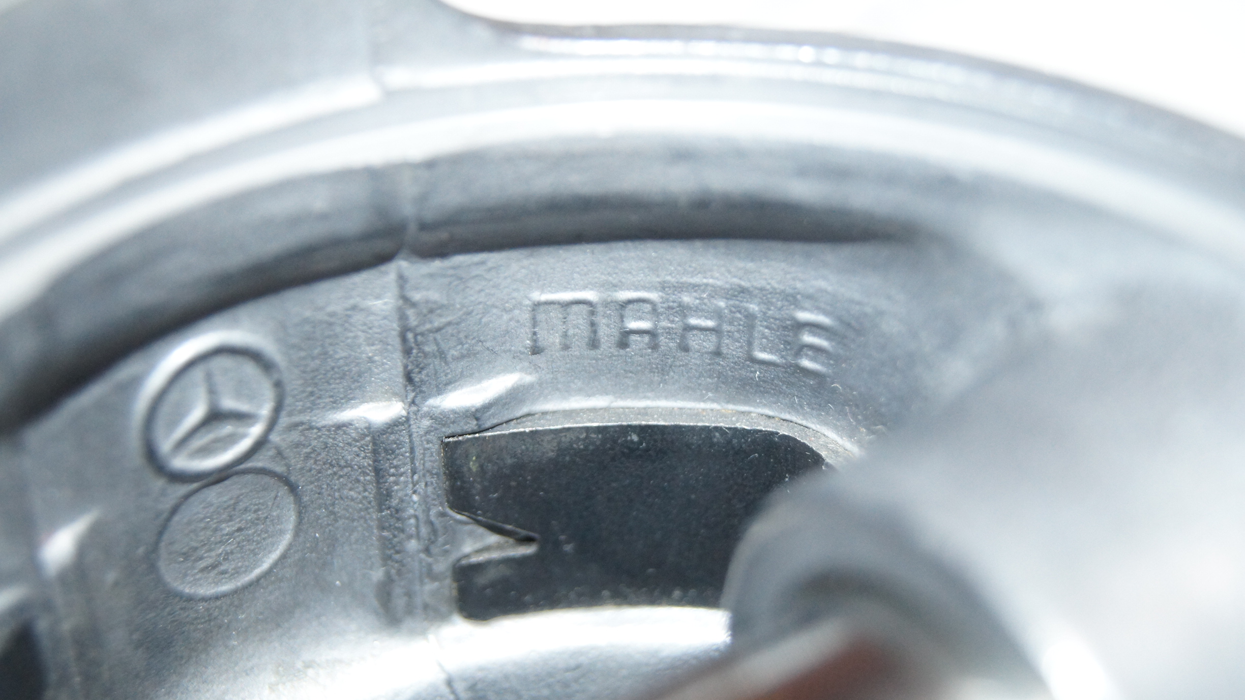 M110 std piston 86.00mm Genuine Mercedes Part M110 std piston 86.00mm Genuine Mercedes Part