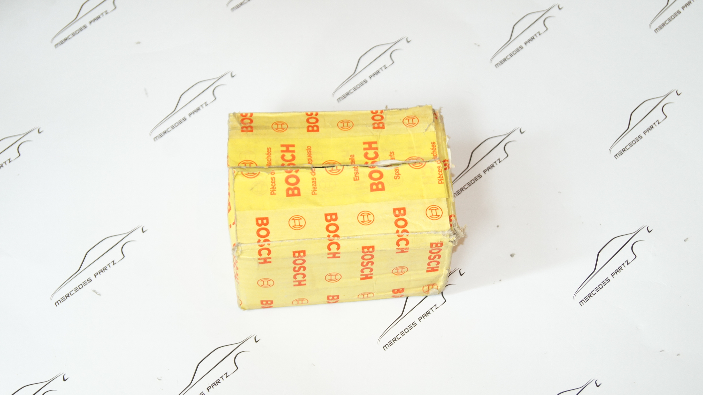 W124 / W126 backrest vacuum pump A1248001248 Bosch W124 / W126 backrest vacuum pump A1248001248 Bosch