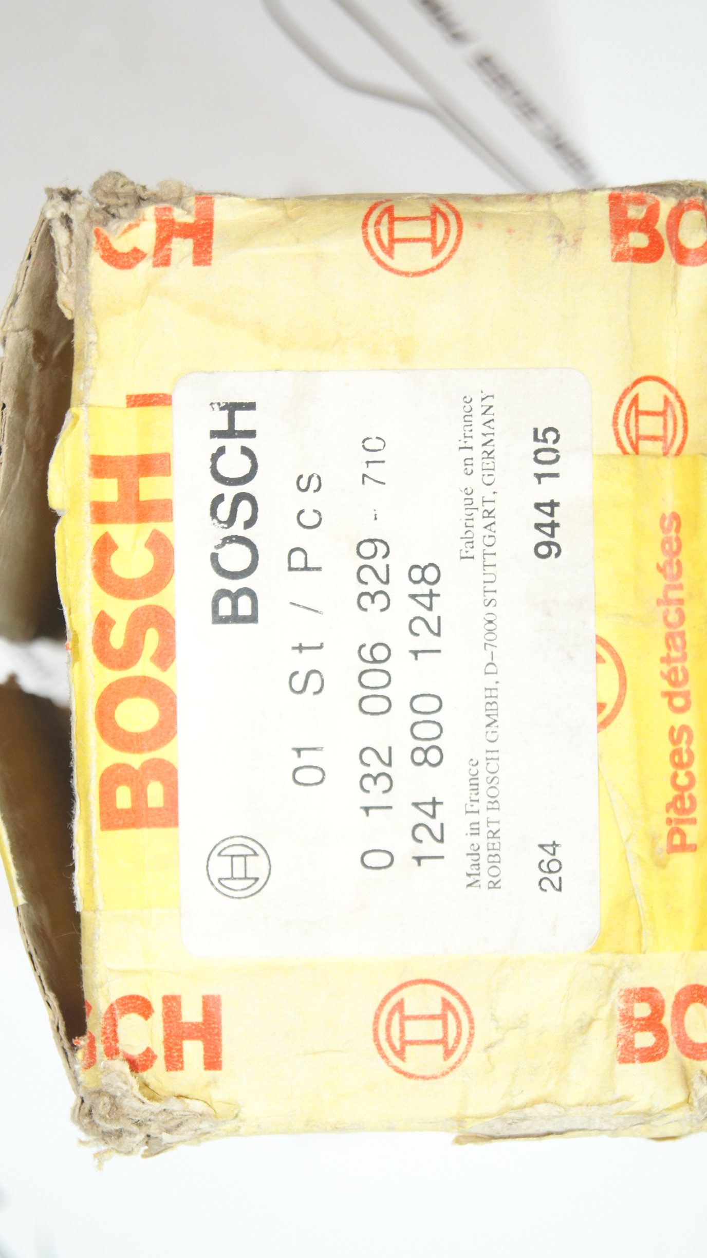 W124 / W126 backrest vacuum pump A1248001248 Bosch W124 / W126 backrest vacuum pump A1248001248 Bosch