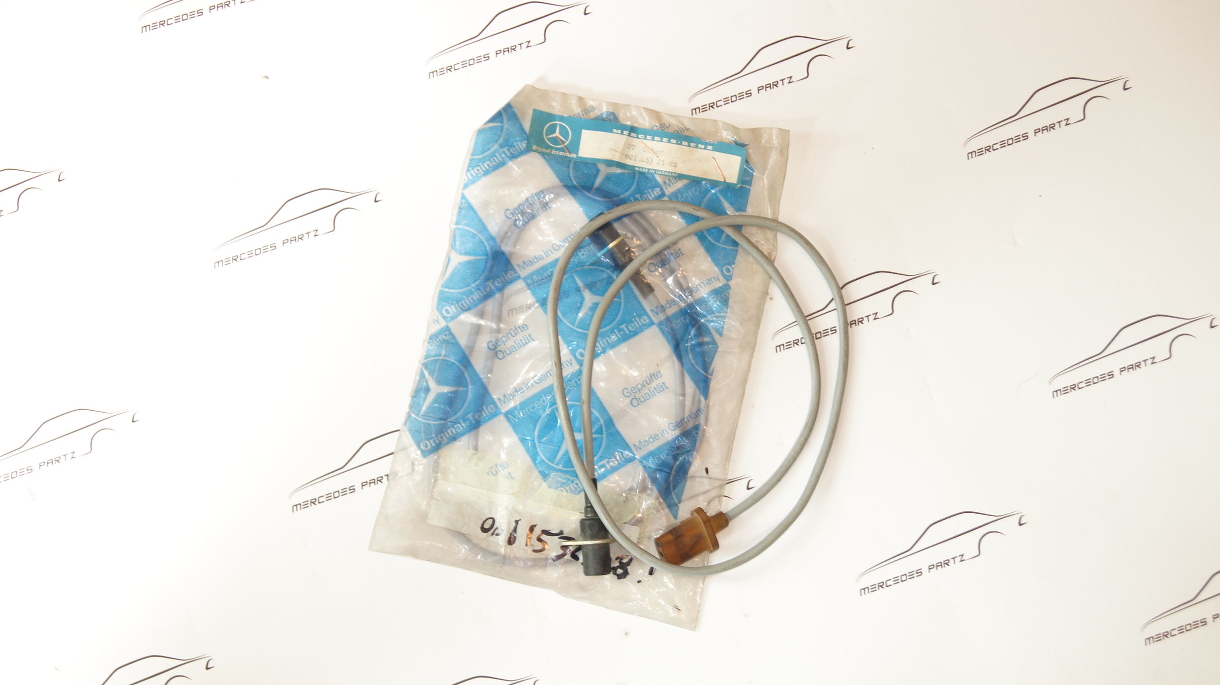 A0011532128 M116 M117 position sensor Genuine Mercedes Part A0011532128 M116 M117 position sensor Genuine Mercedes Part