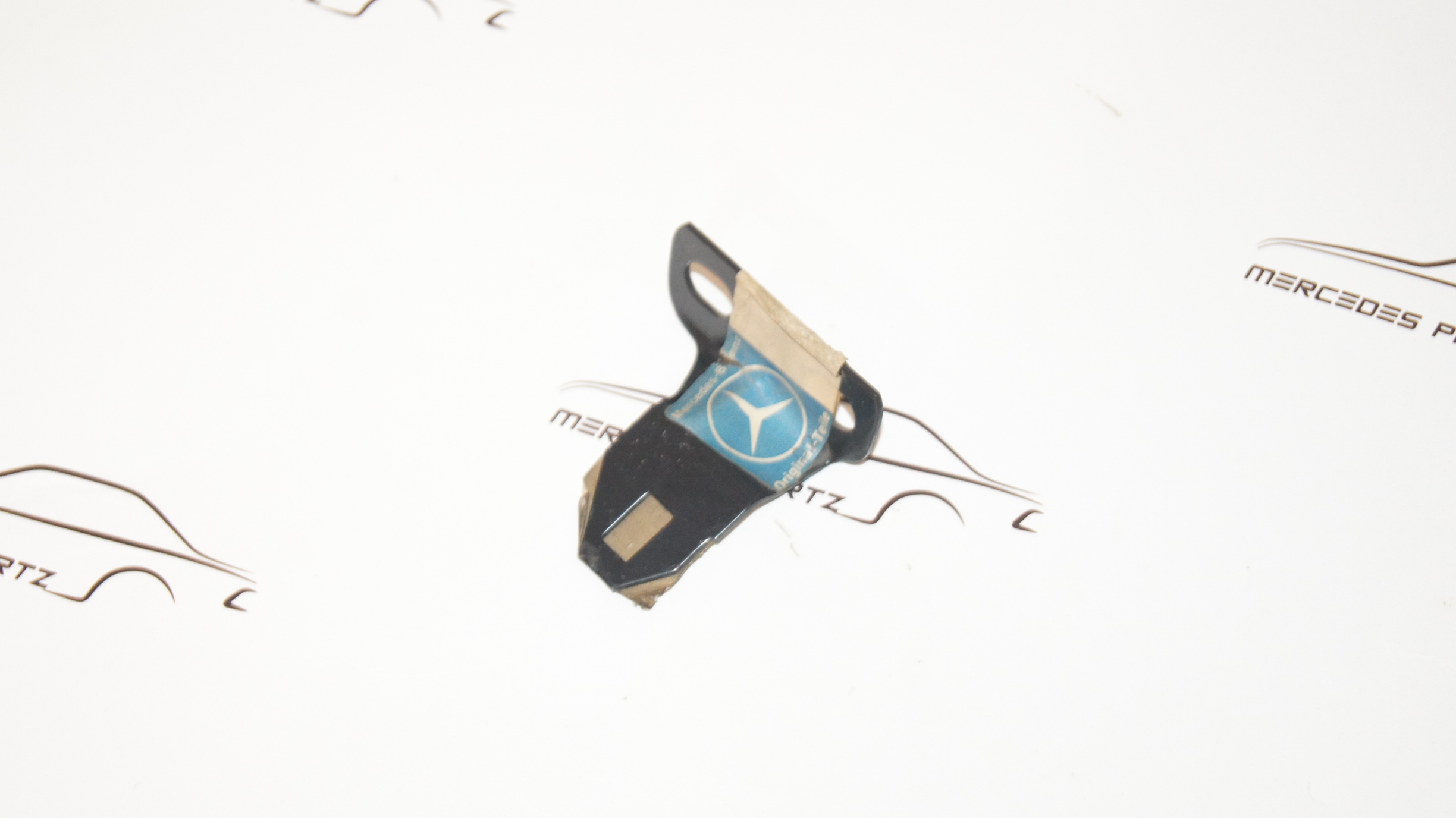 W201 Cross member below instrument panel bracket Genuine Mercedes Part W201 Cross member below instrument panel bracket Genuine Mercedes Part