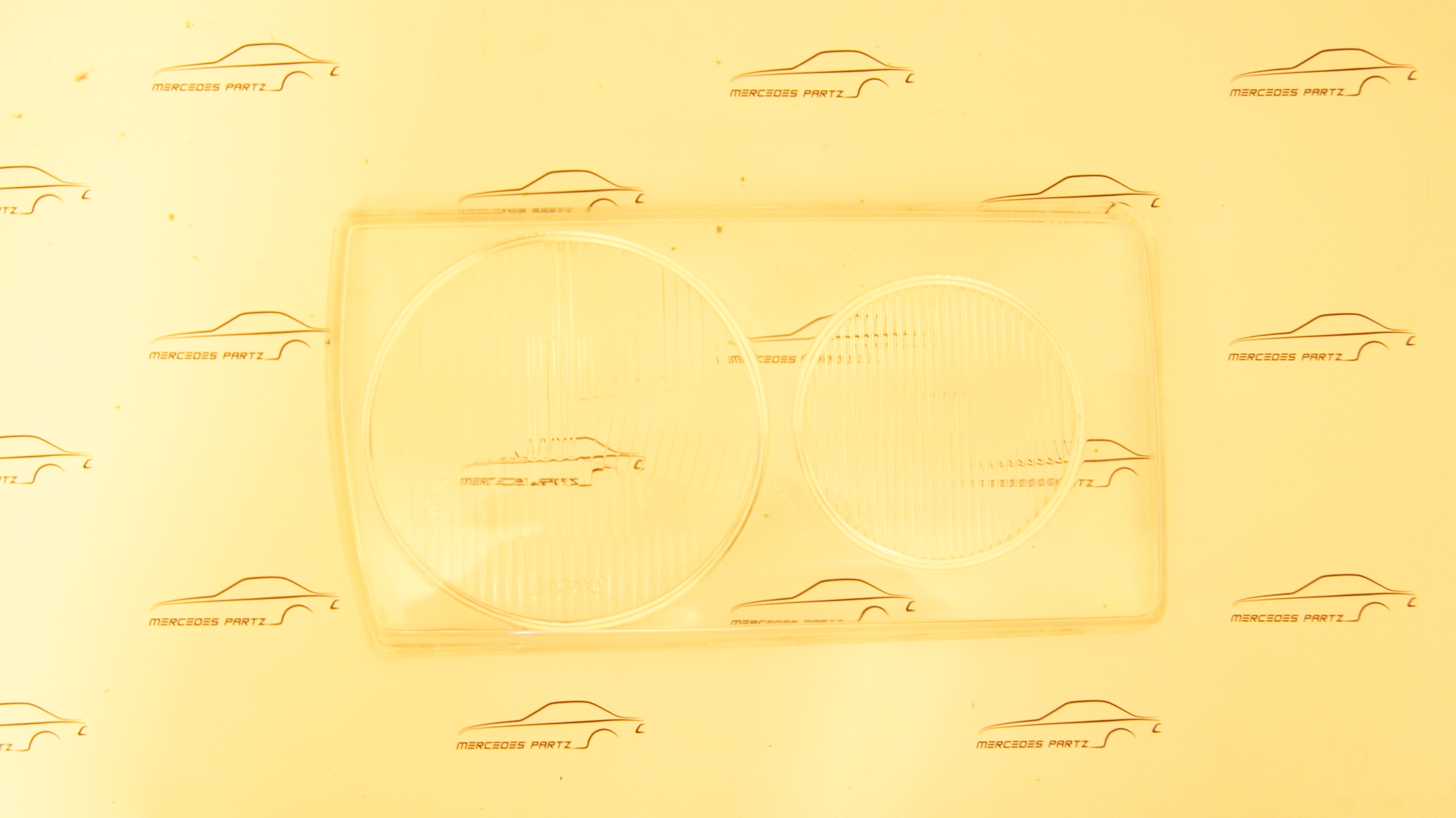W123 gen1 headlight lens glass pane , right , right side traffic bosch W123 W123 gen1 headlight lens glass pane , right , right side traffic bosch W123