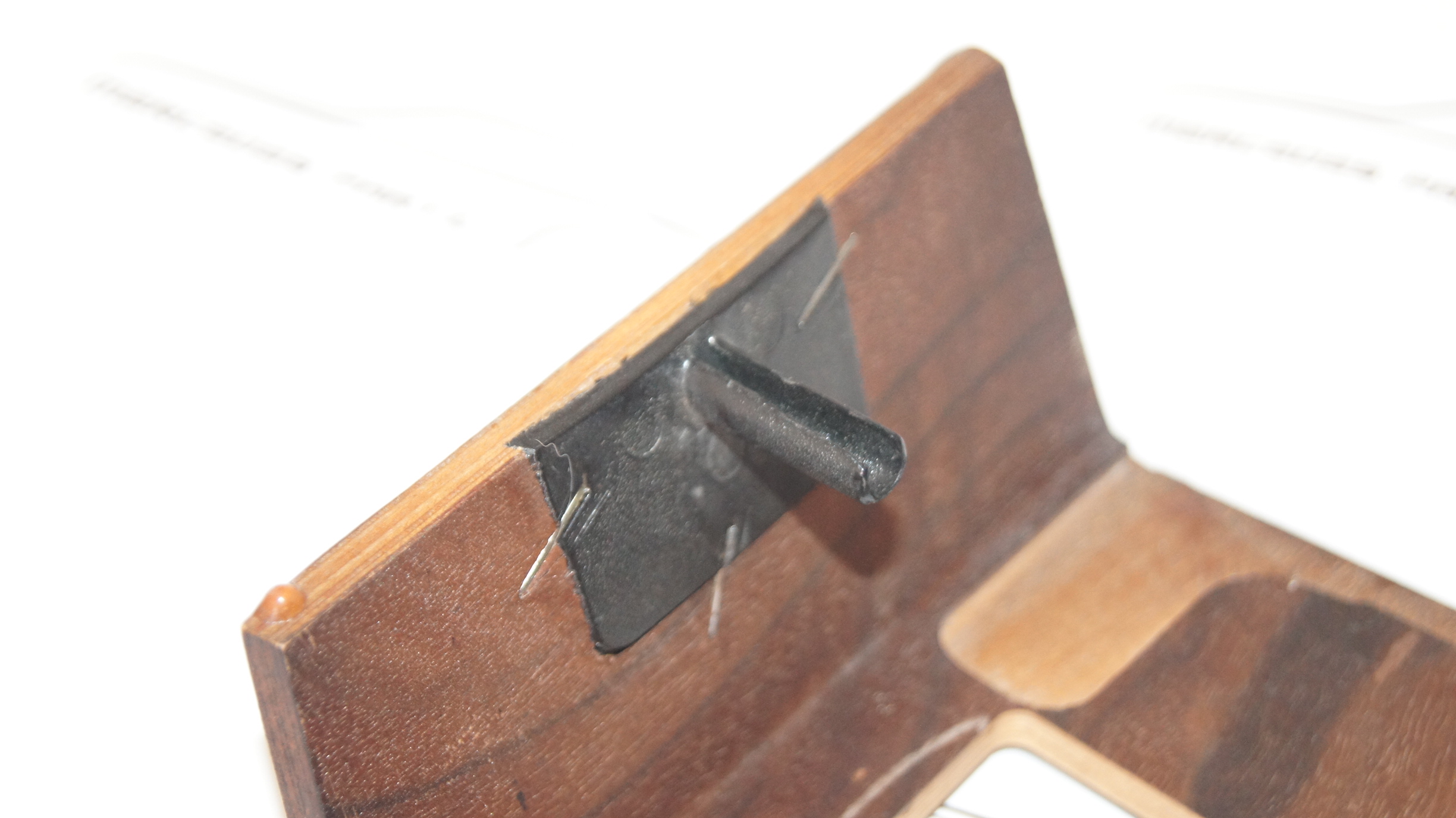 W123 center console manual burl wood , early version Genuine Mercedes Part W123 center console manual burl wood , early version Genuine Mercedes Part