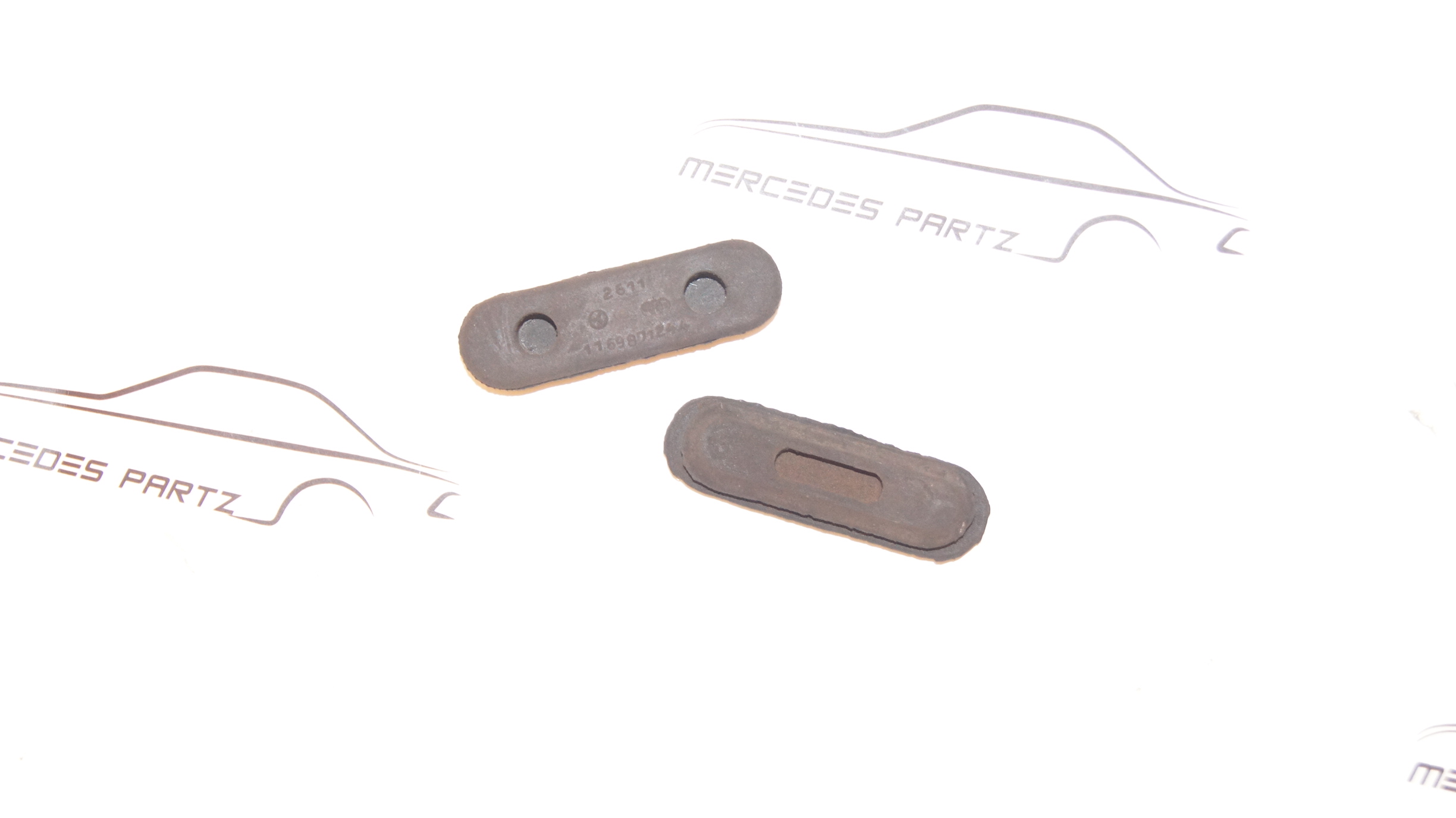 W116 W123 W461 W463 Expansion plug Genuine Mercedes Part W116 W123 W461 W463 Expansion plug Genuine Mercedes Part