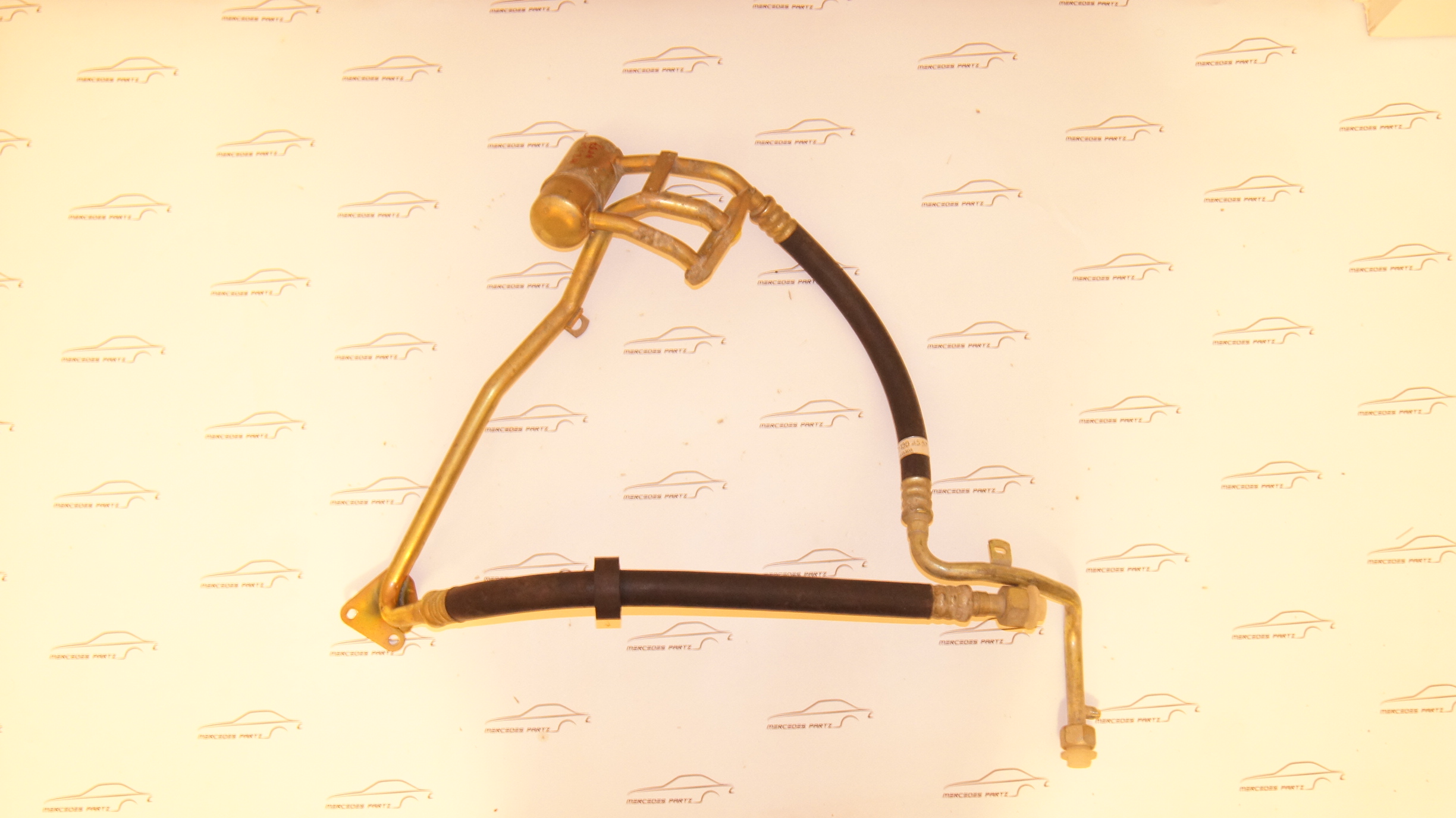 M102 suction pipe refrigerant line with damper cage Genuine Mercedes Part M102 suction pipe refrigerant line with damper cage Genuine Mercedes Part