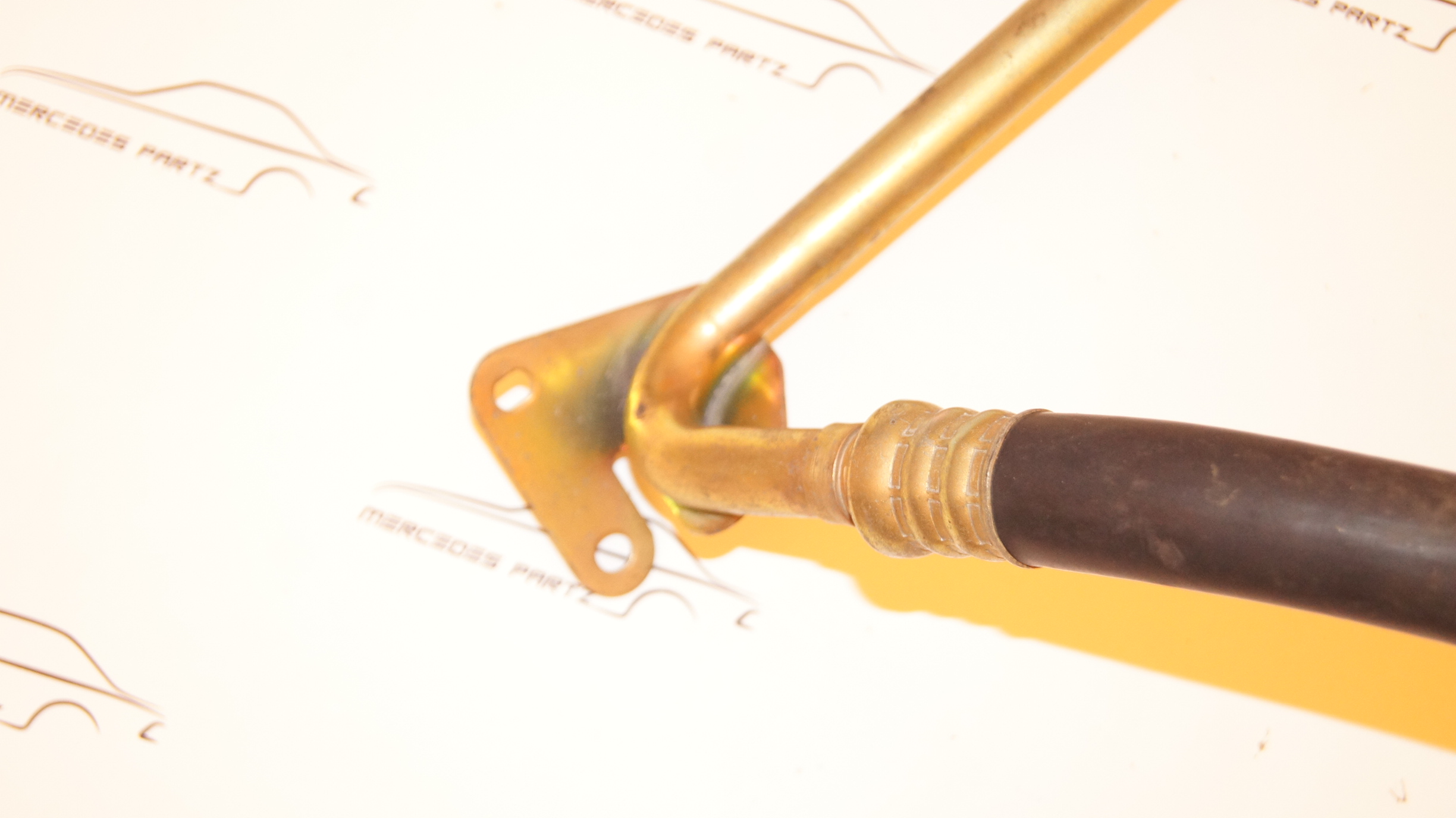 M102 suction pipe refrigerant line with damper cage Genuine Mercedes Part M102 suction pipe refrigerant line with damper cage Genuine Mercedes Part