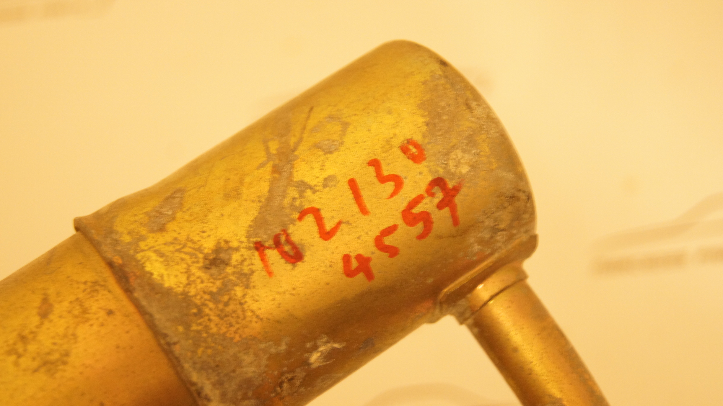 M102 suction pipe refrigerant line with damper cage Genuine Mercedes Part M102 suction pipe refrigerant line with damper cage Genuine Mercedes Part