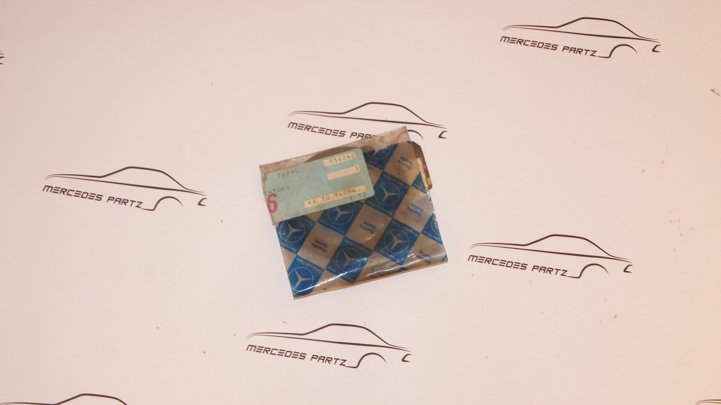 M102 carburetor gasket Genuine Mercedes Part M102 carburetor gasket Genuine Mercedes Part