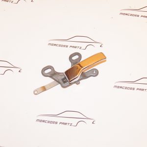 W100 W108 W109 W110 W111 W113 W114 W115 interior right door handle assembly Genuine Mercedes Part W100 W108 W109 W110 W111 W113 W114 W115 interior right door handle assembly Genuine Mercedes Part